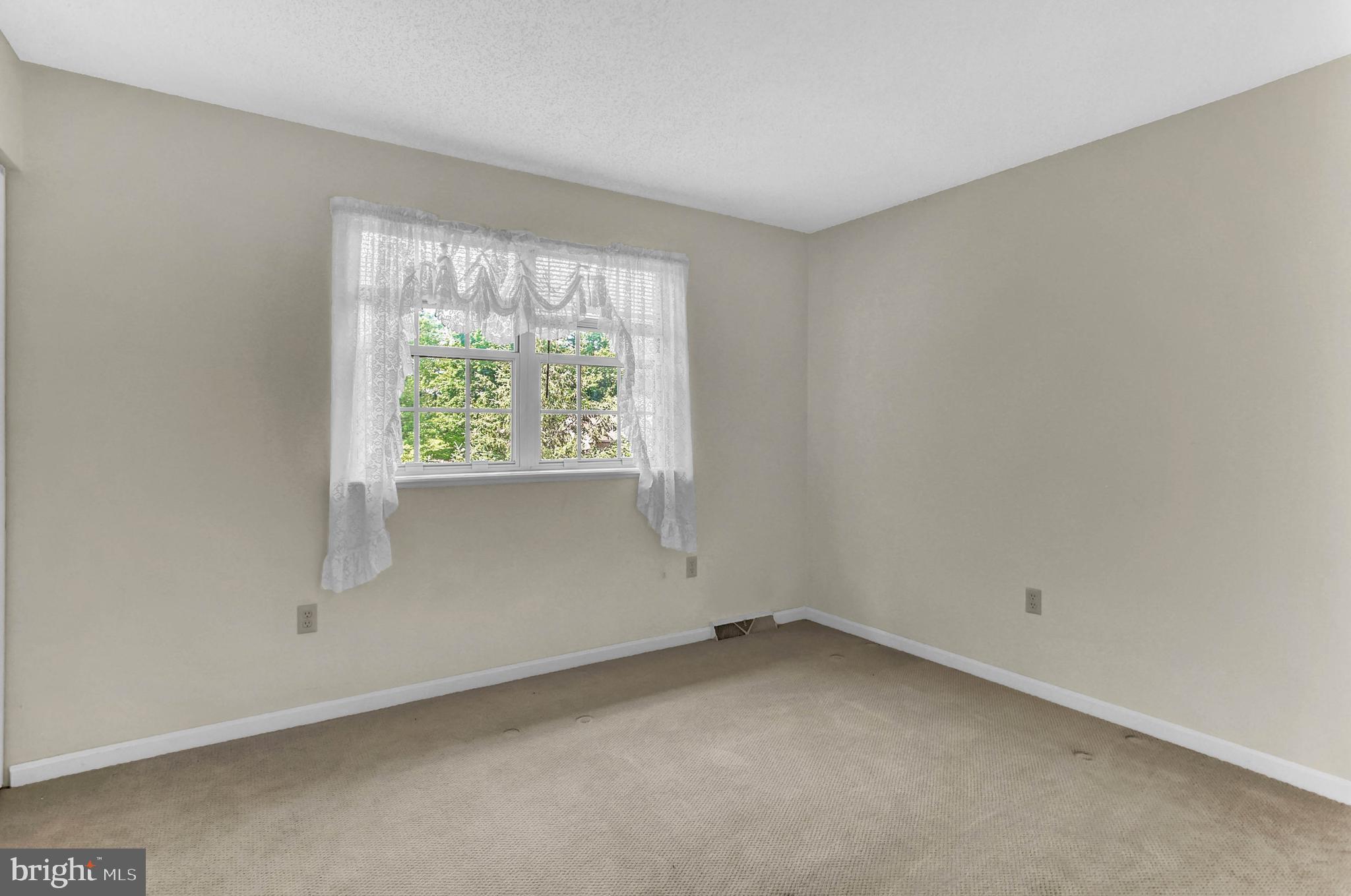 SPRINGETTSBURY TWP - Residential