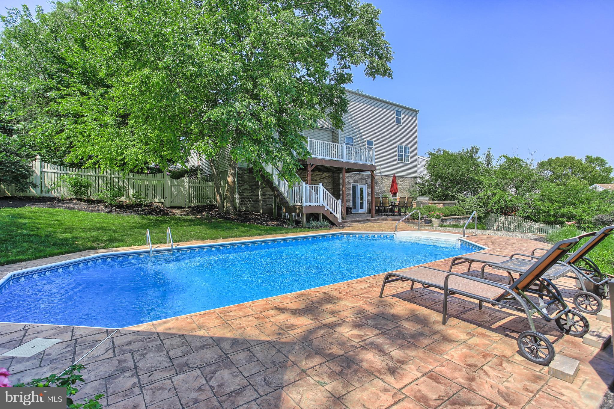SPRINGETTSBURY TWP - Residential