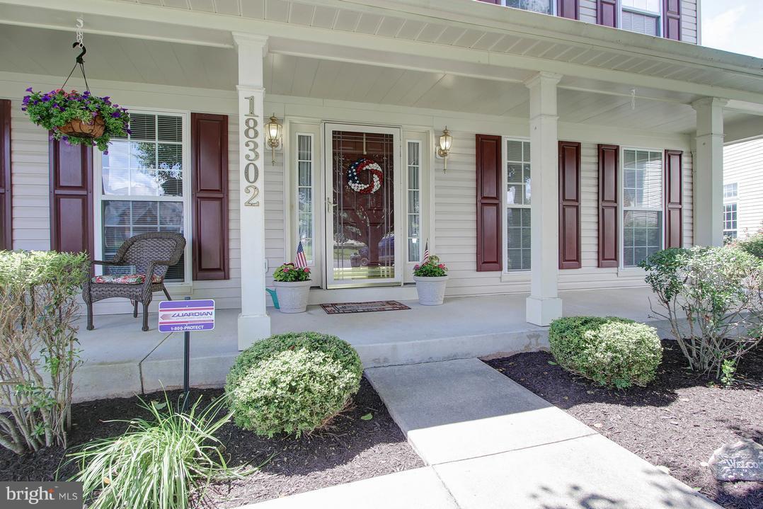KINGS CROSSING - Residential