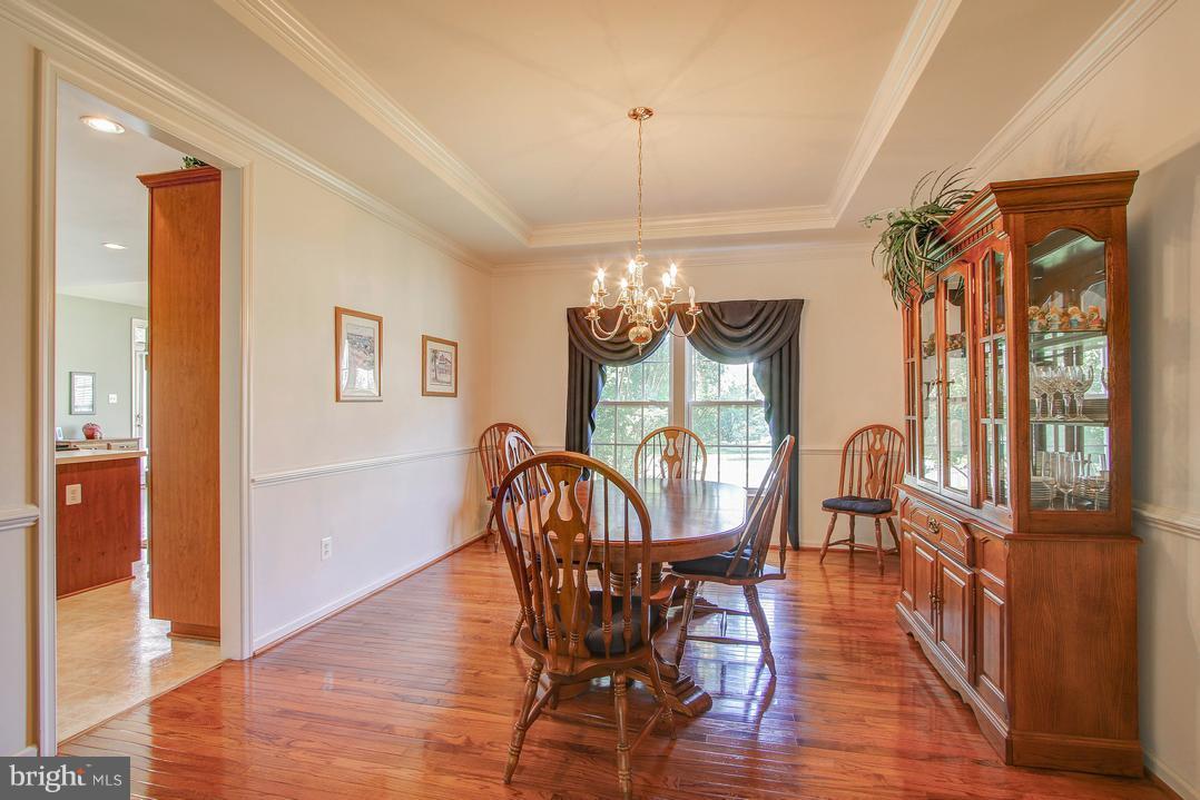 KINGS CROSSING - Residential