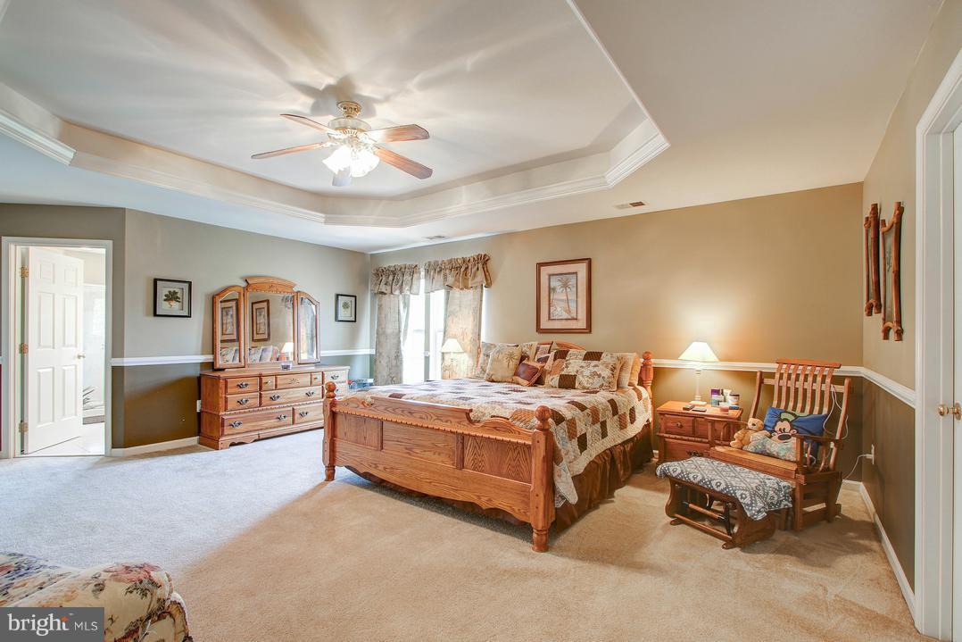 KINGS CROSSING - Residential