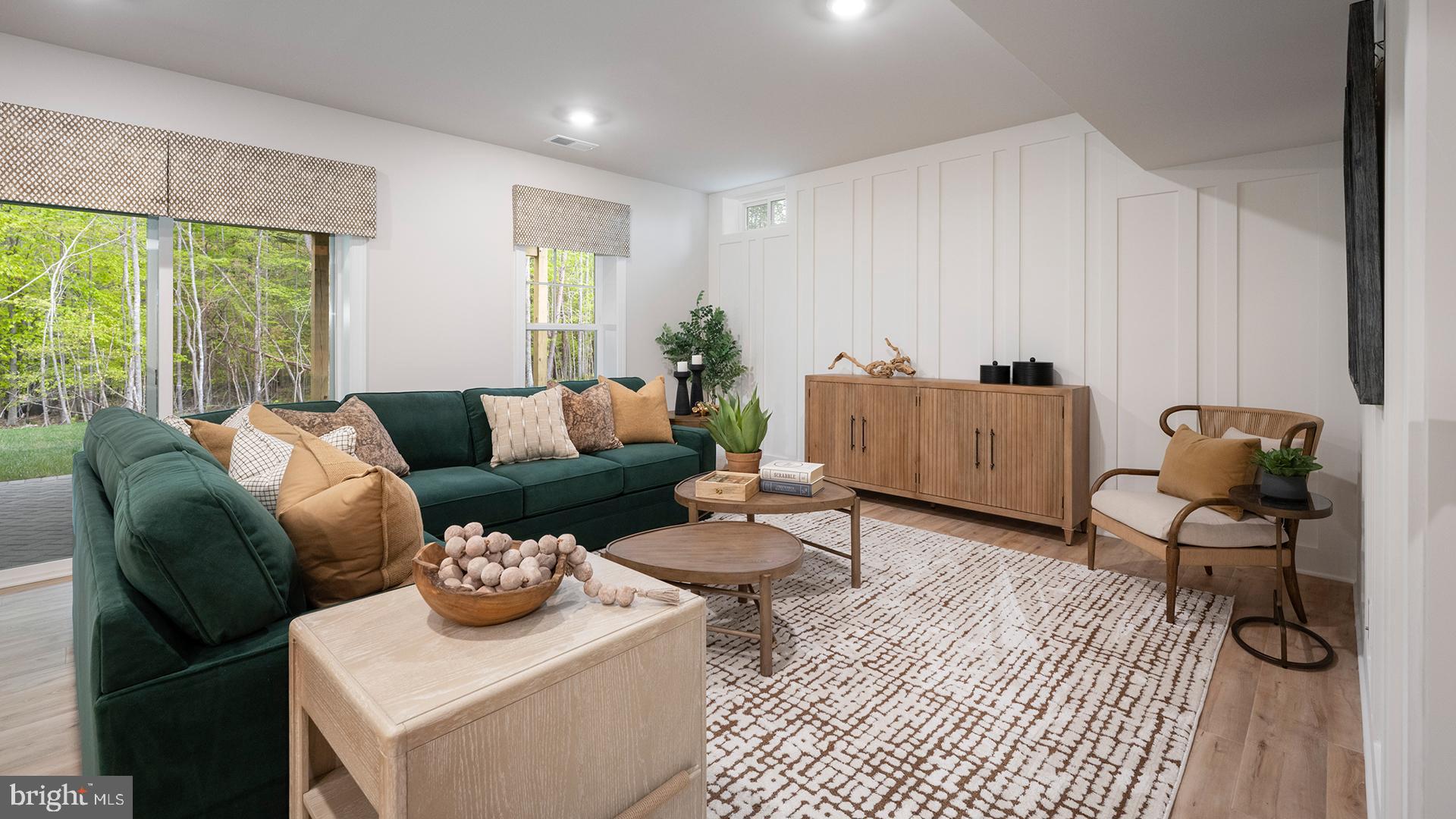 QUARTER BRANCH - Residential