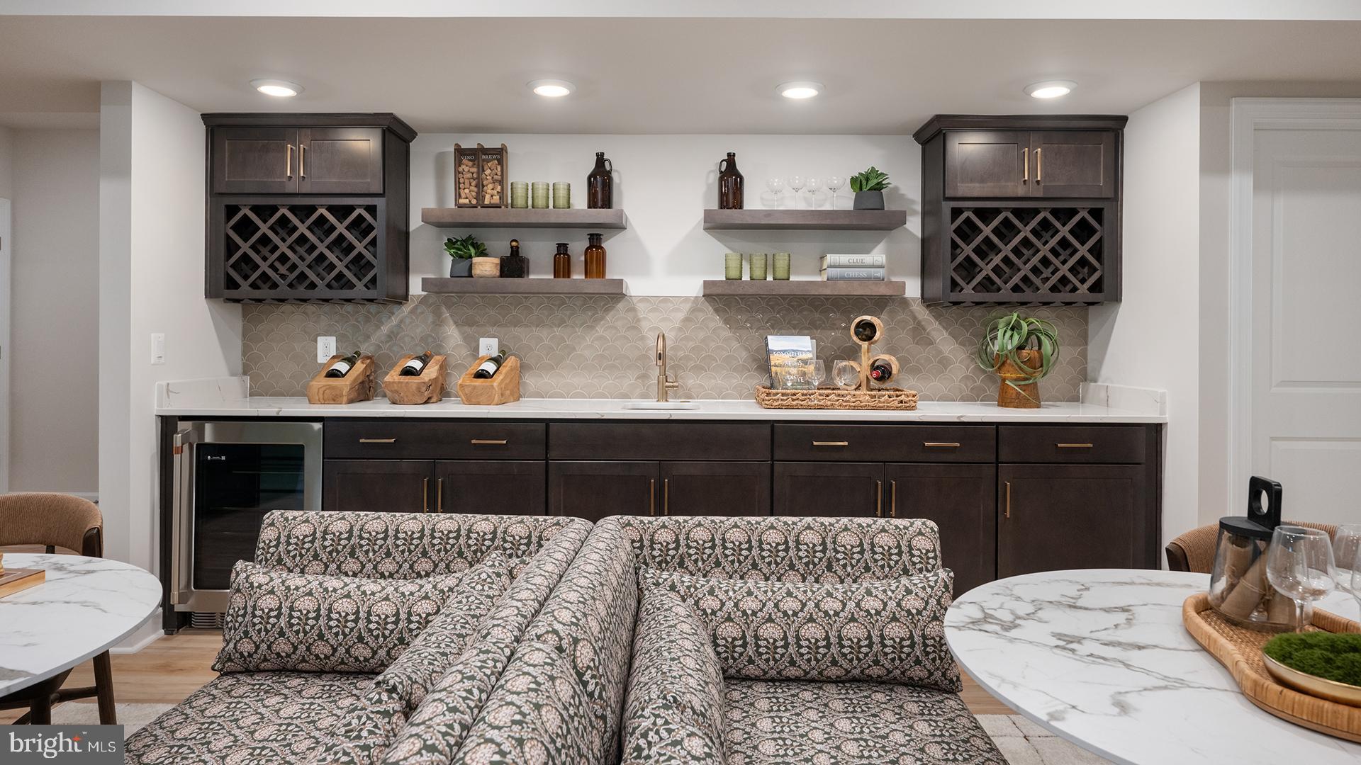 QUARTER BRANCH - Residential