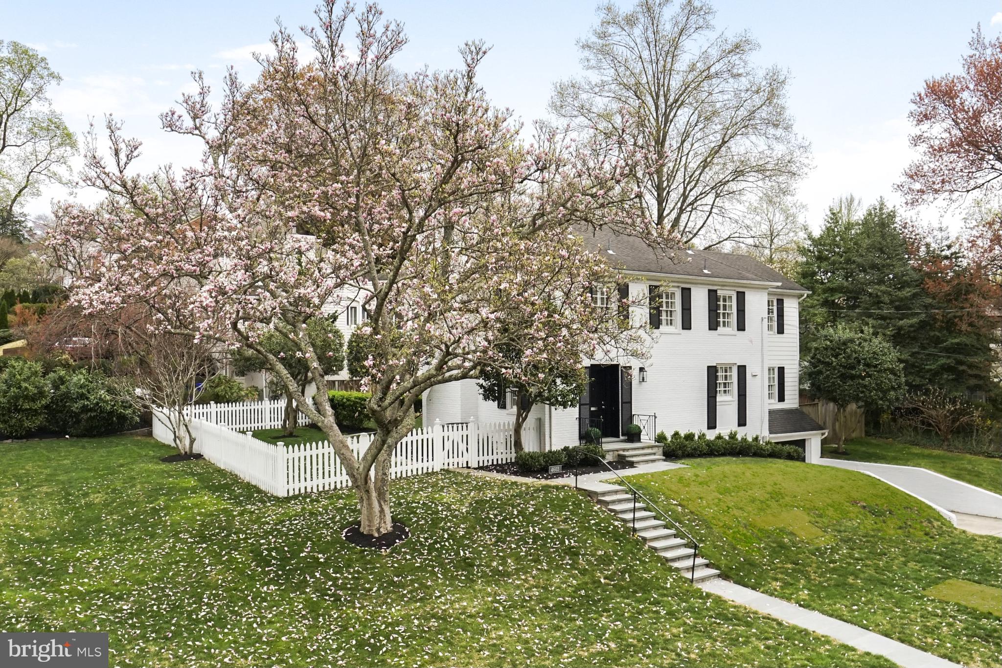 WESTMORELAND HILLS - Residential