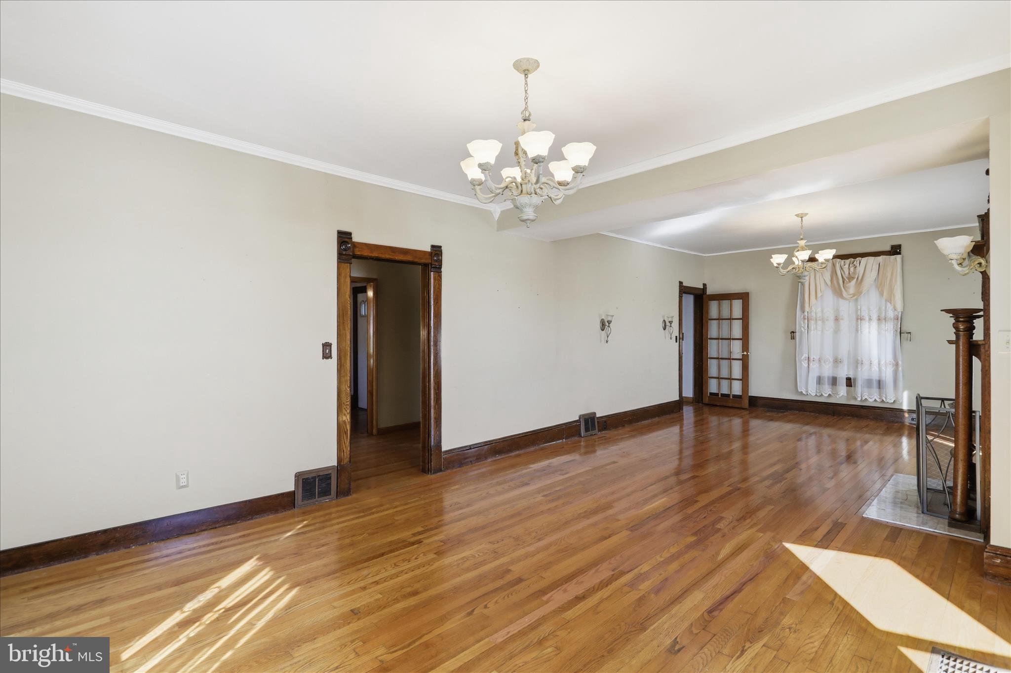 WEST END - Residential