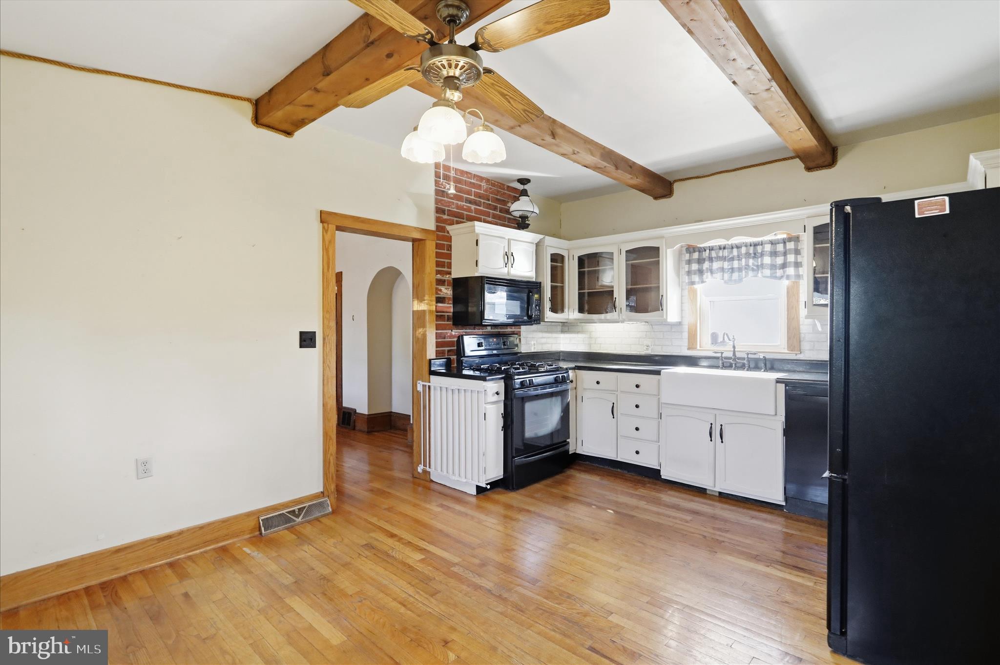 WEST END - Residential