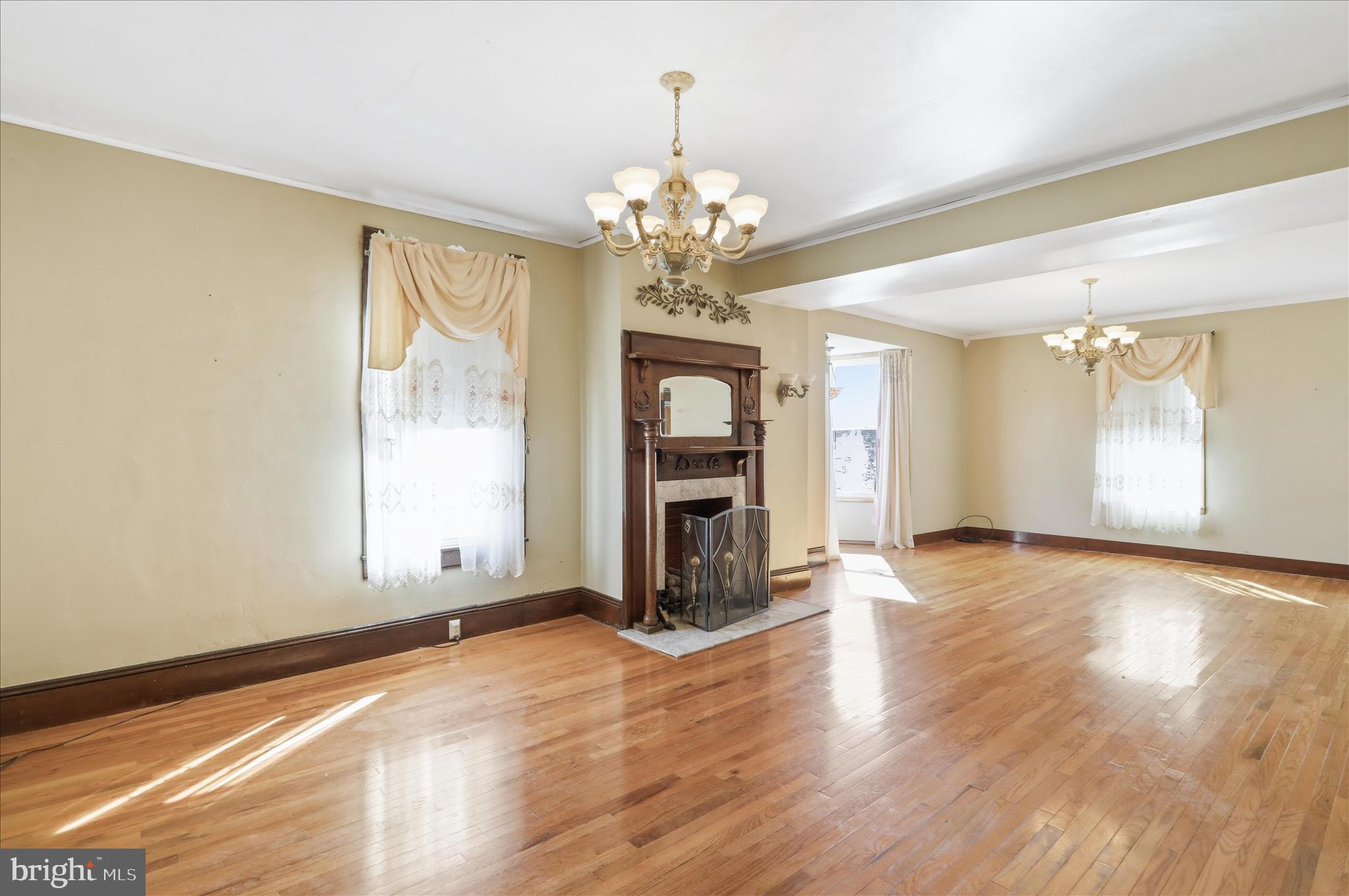 WEST END - Residential