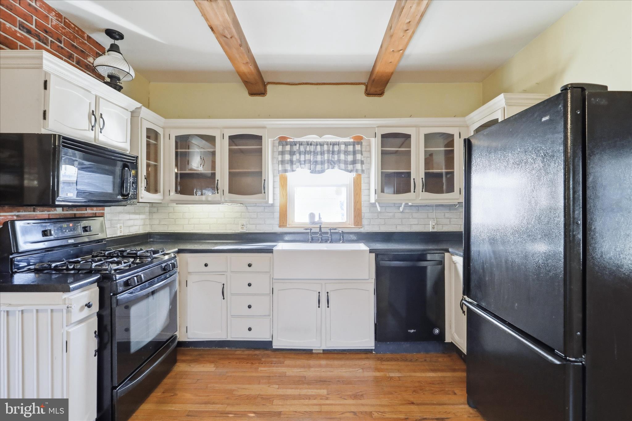 WEST END - Residential