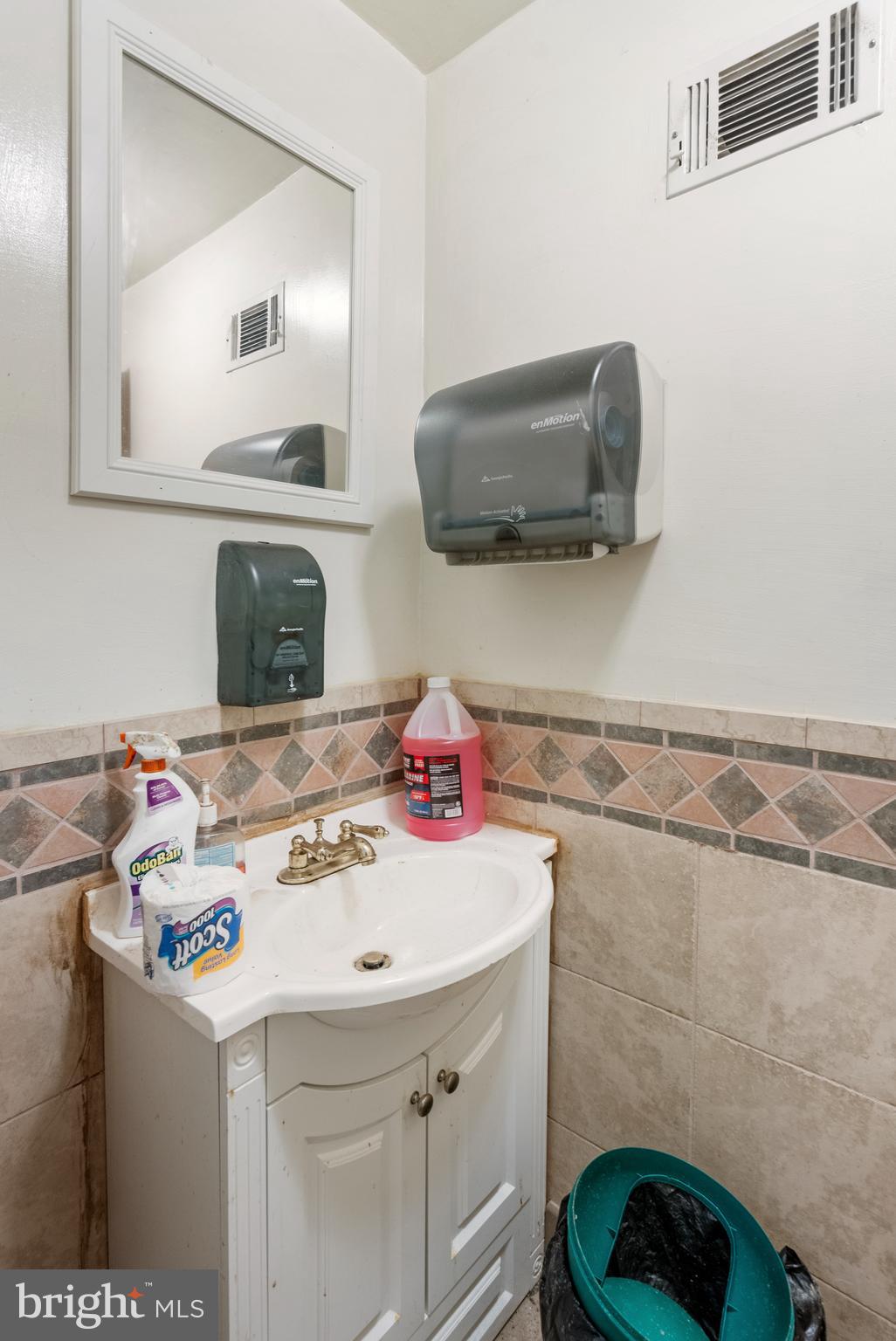 DRUID HILL PARK - Commercial Sale