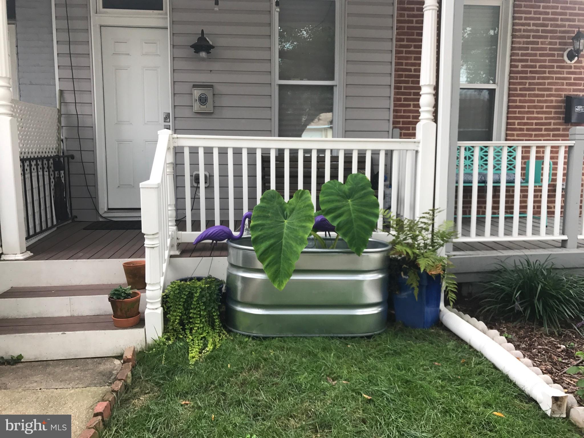 BEAUTIFUL TOTALLY  UPDATED  TOWN HOME IN THE HAMPDEN AREA!  FEATURES HARDWOOD FLOOR- NEW KITCHEN, NEW HVAC- HOT WATER HEATER - NEW WINDOWS- FRONT PORCH-PARKING PAD-CERAMIC TILE BATHS- PARTIAL FINISH BASEMENT-WALK TO THE AVENUE AND WYMAN PARK-CENTRAL LOCATION. 24 HOURS SHOWING NOTICE.