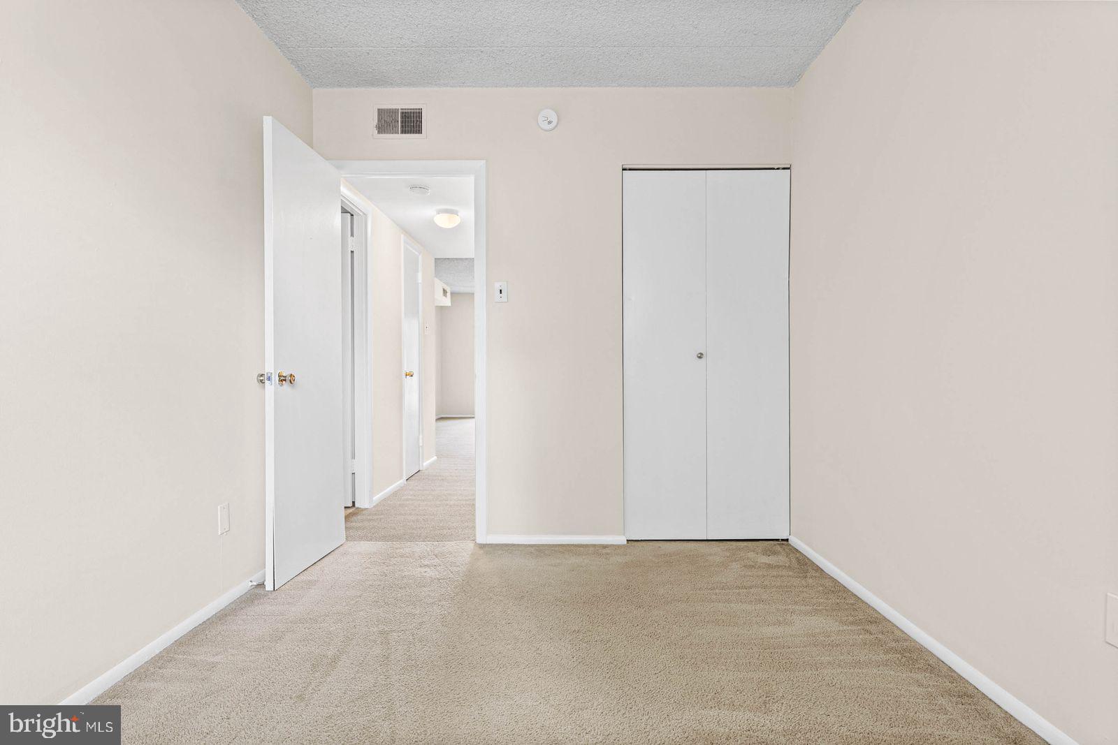 DANBURY VILLAGE - Residential