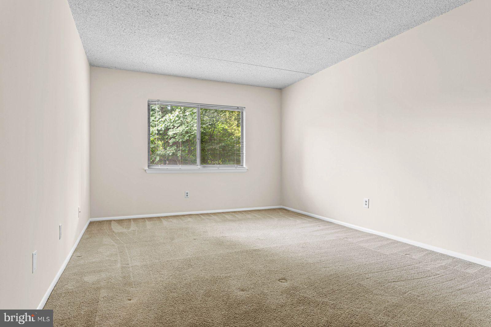 DANBURY VILLAGE - Residential
