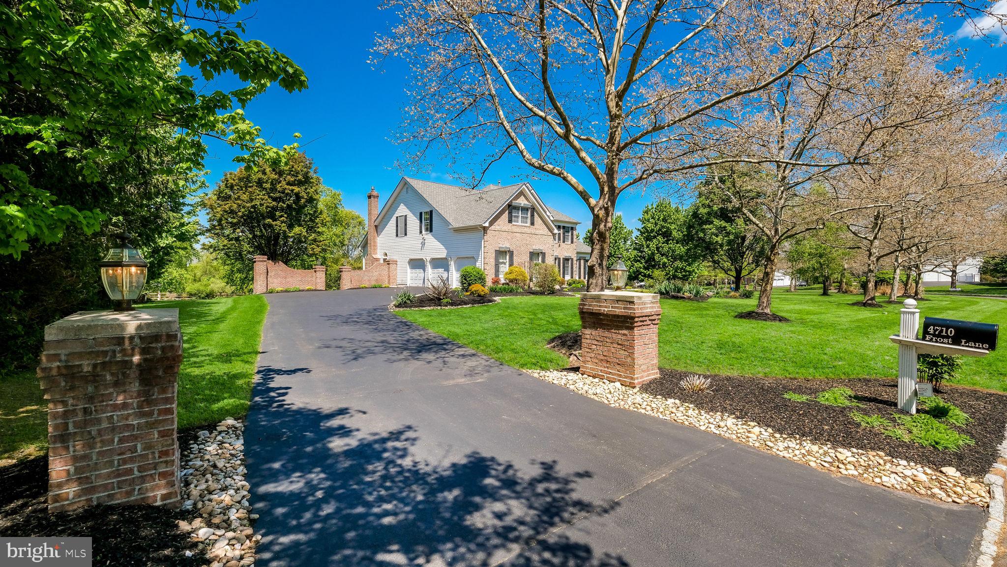 BUCKINGHAM WOODS - Residential