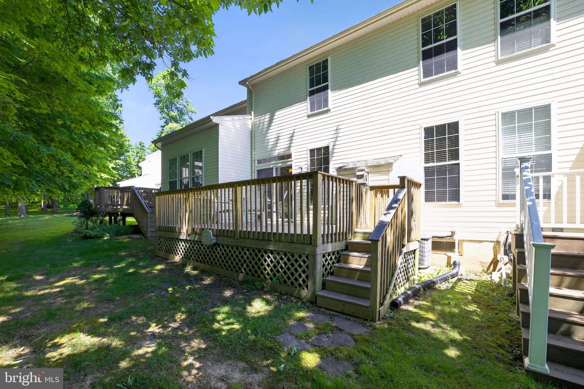 SUMMERMEADOW - Residential