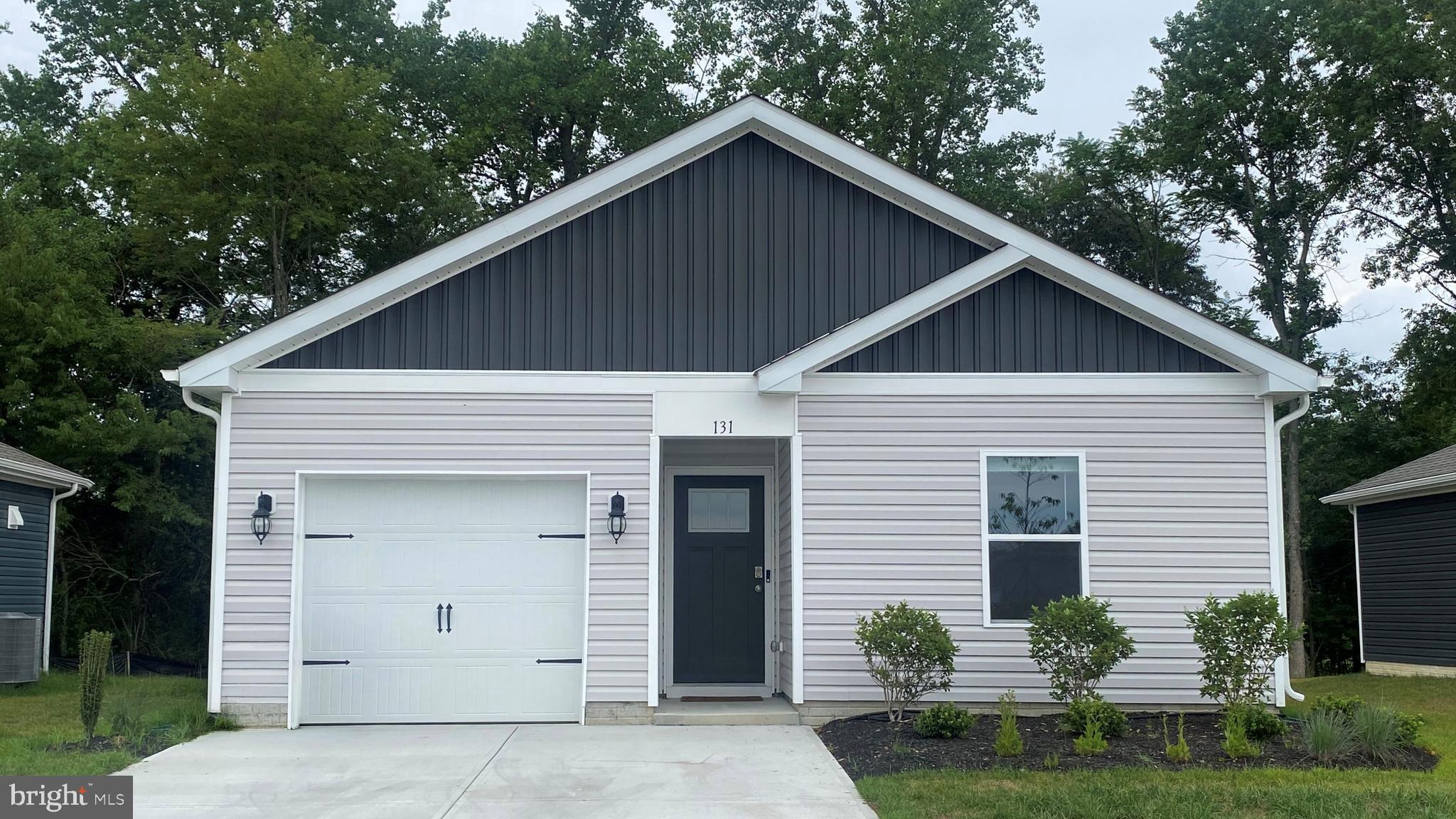 KINNAMON MEADOWS - Residential