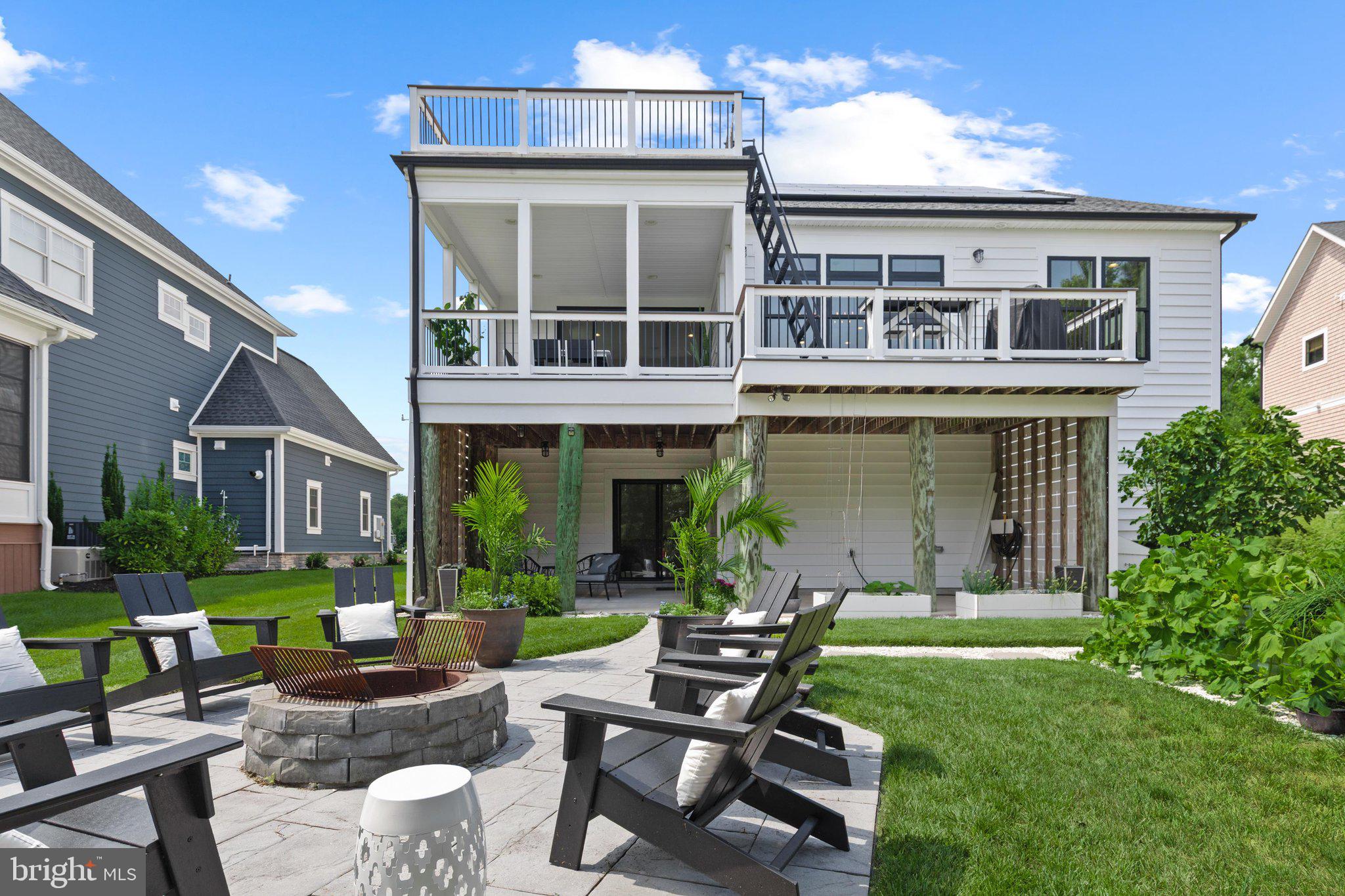 FENWICK SHOALS - Residential