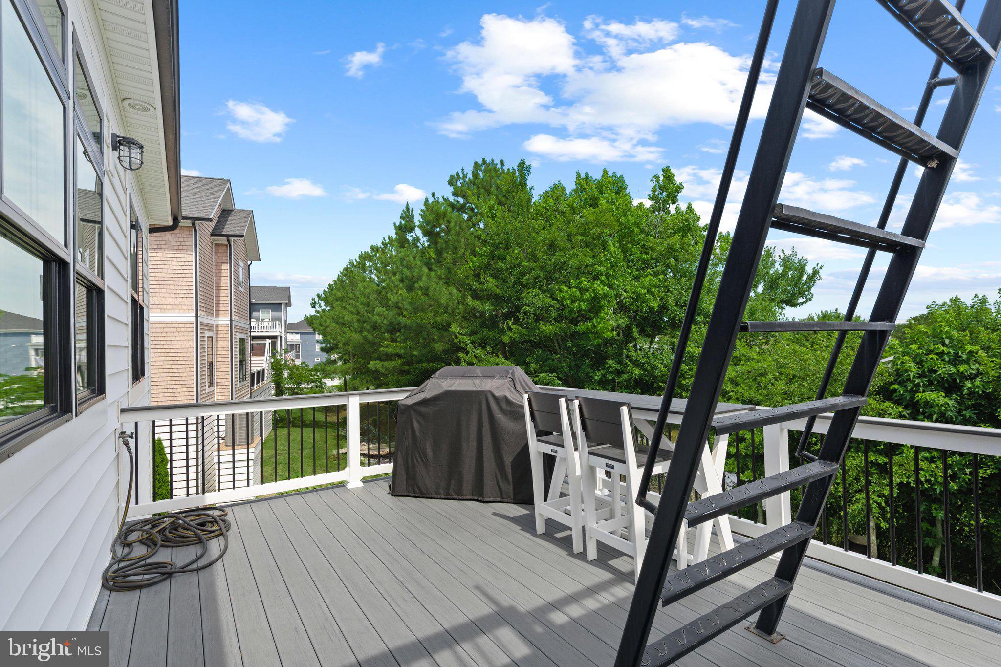 FENWICK SHOALS - Residential