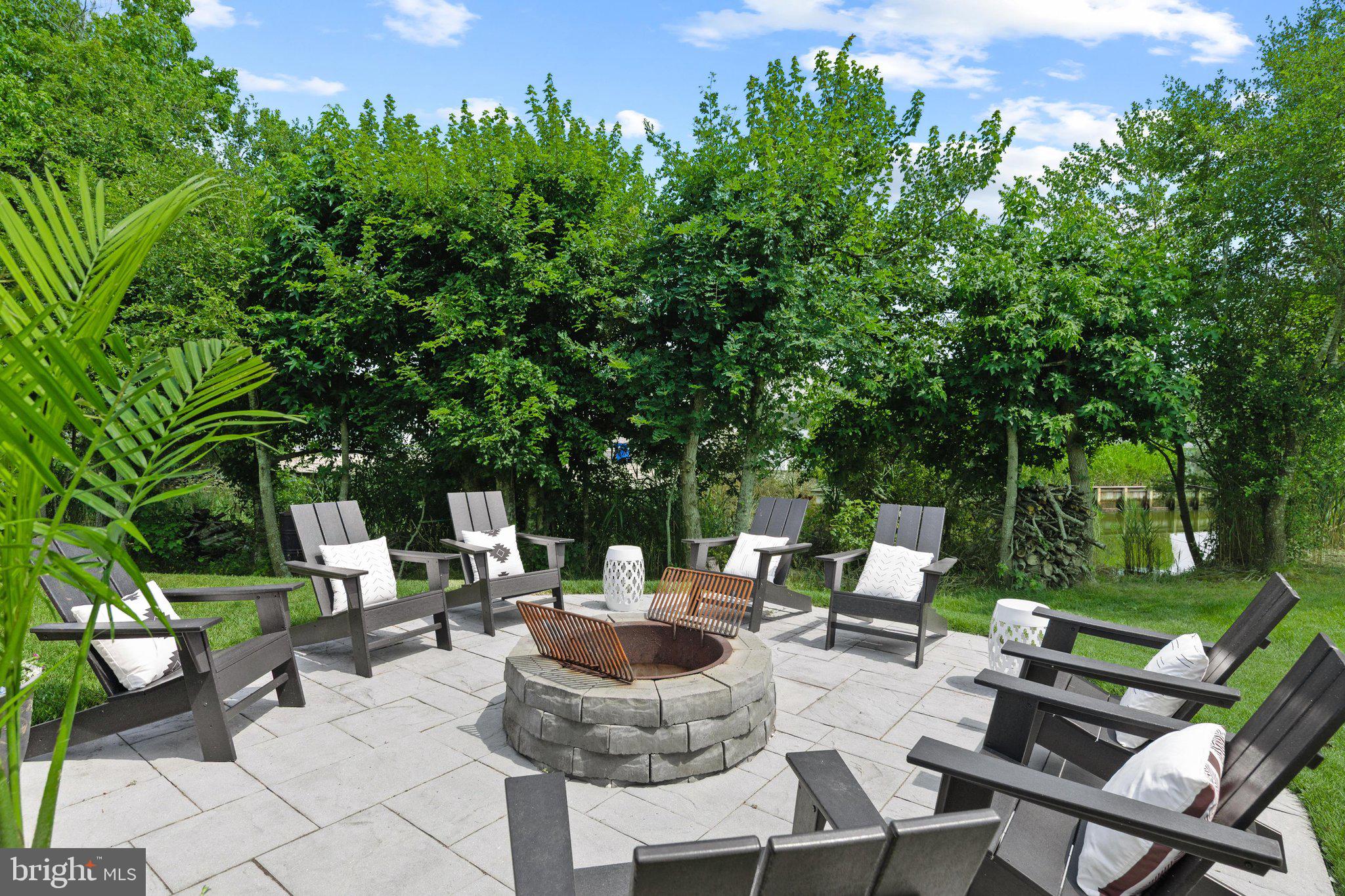 FENWICK SHOALS - Residential