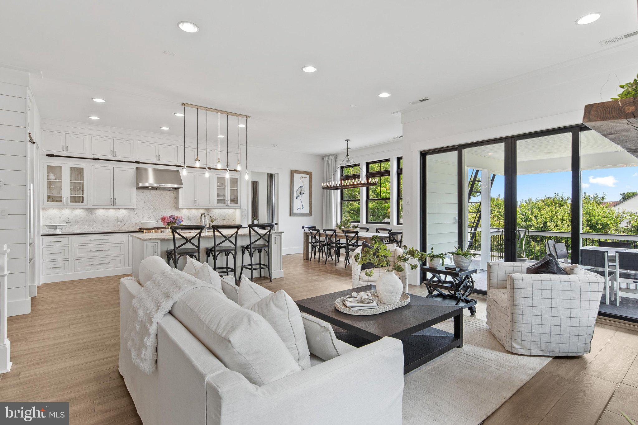 FENWICK SHOALS - Residential