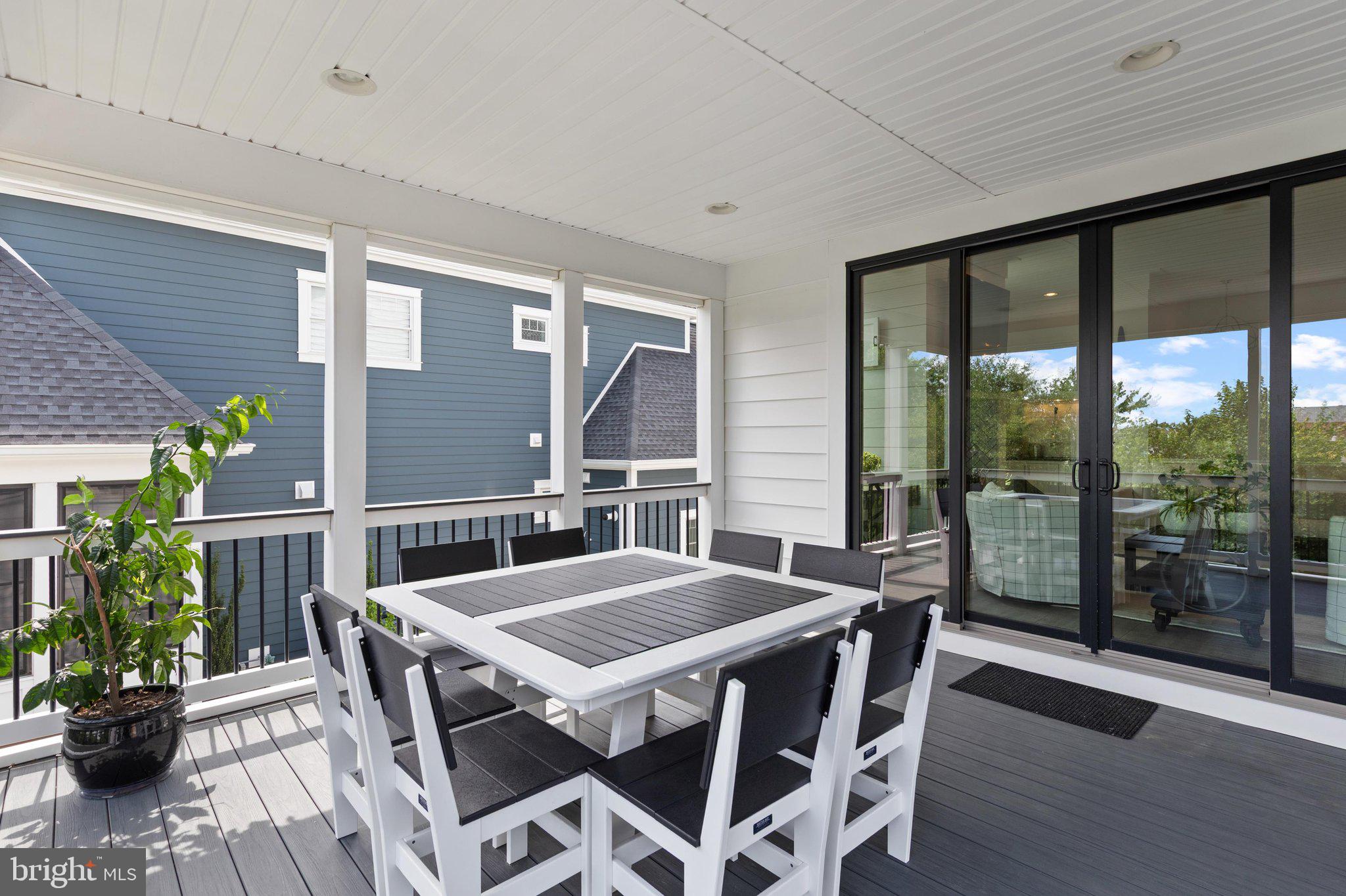 FENWICK SHOALS - Residential