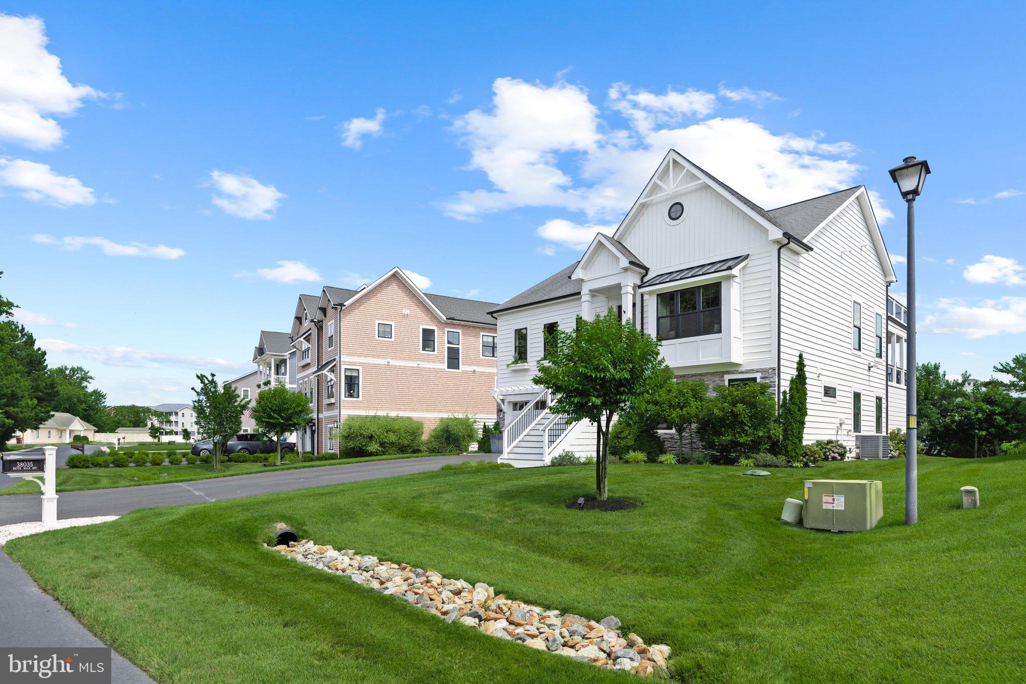 FENWICK SHOALS - Residential