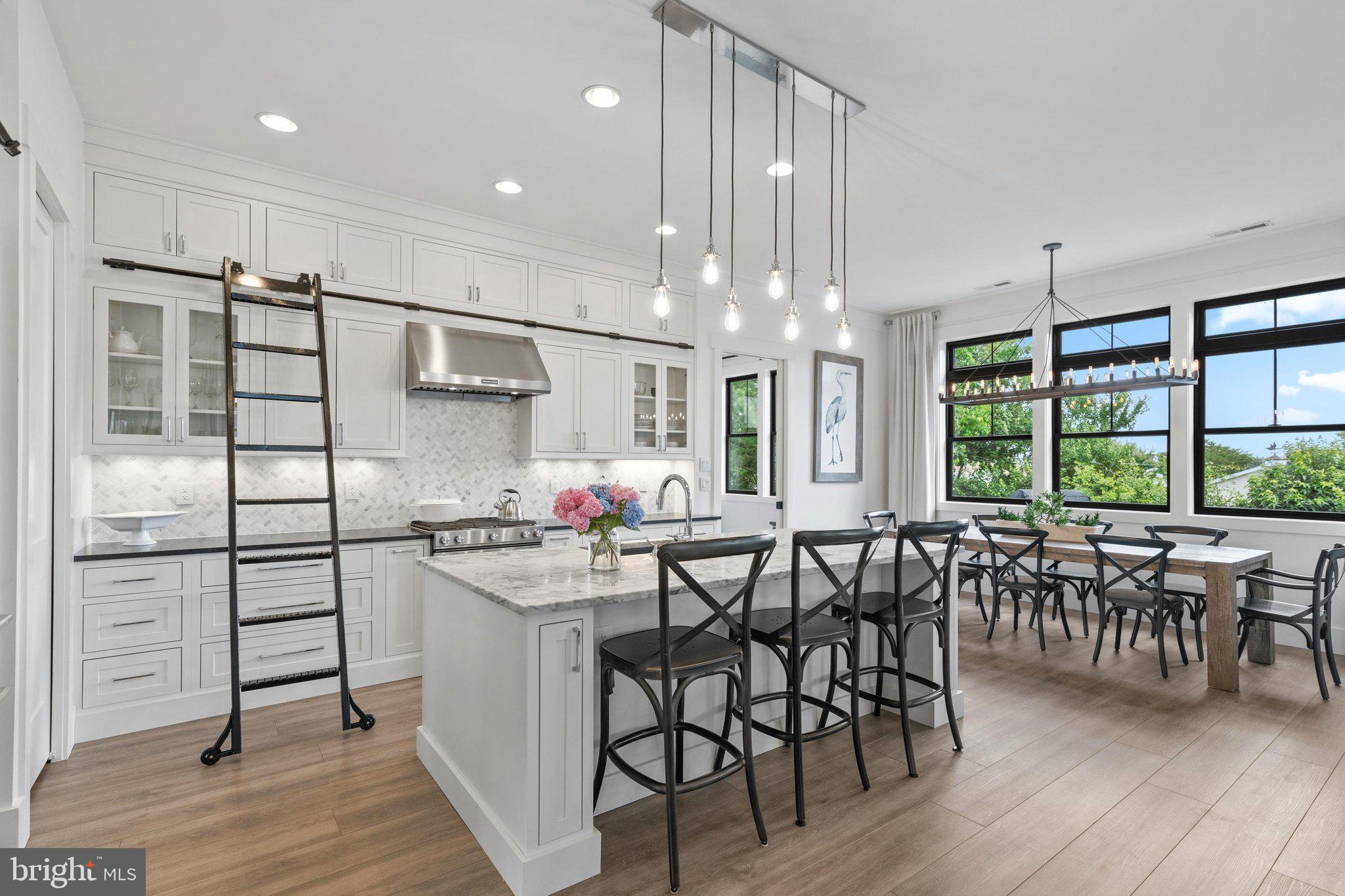 FENWICK SHOALS - Residential