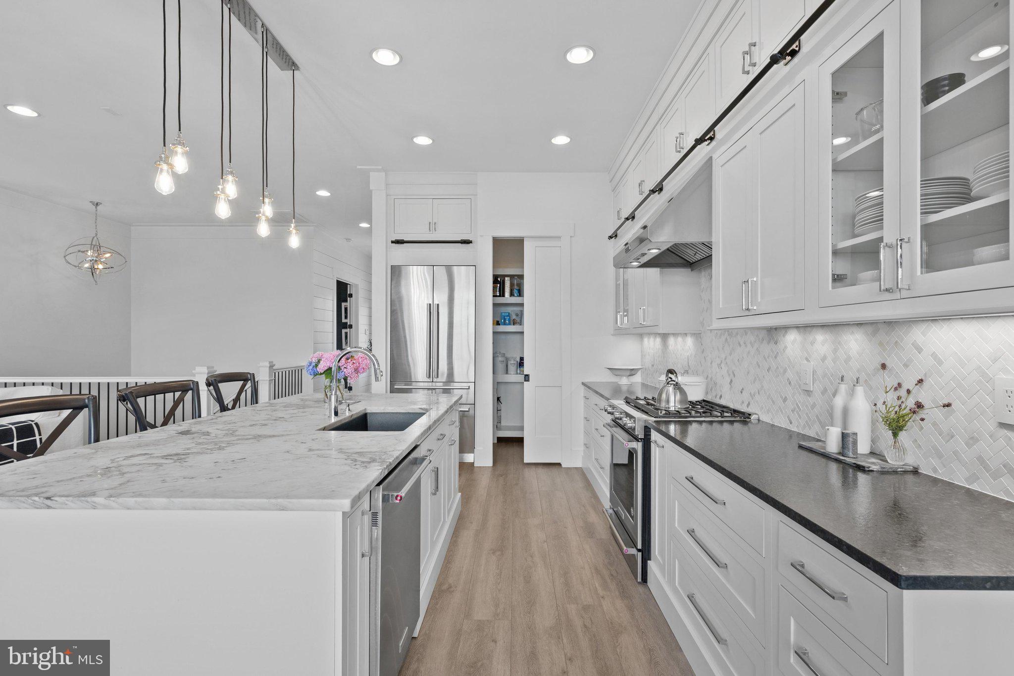 FENWICK SHOALS - Residential