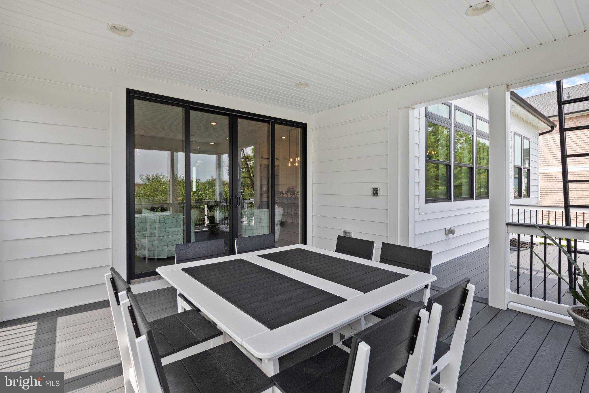 FENWICK SHOALS - Residential
