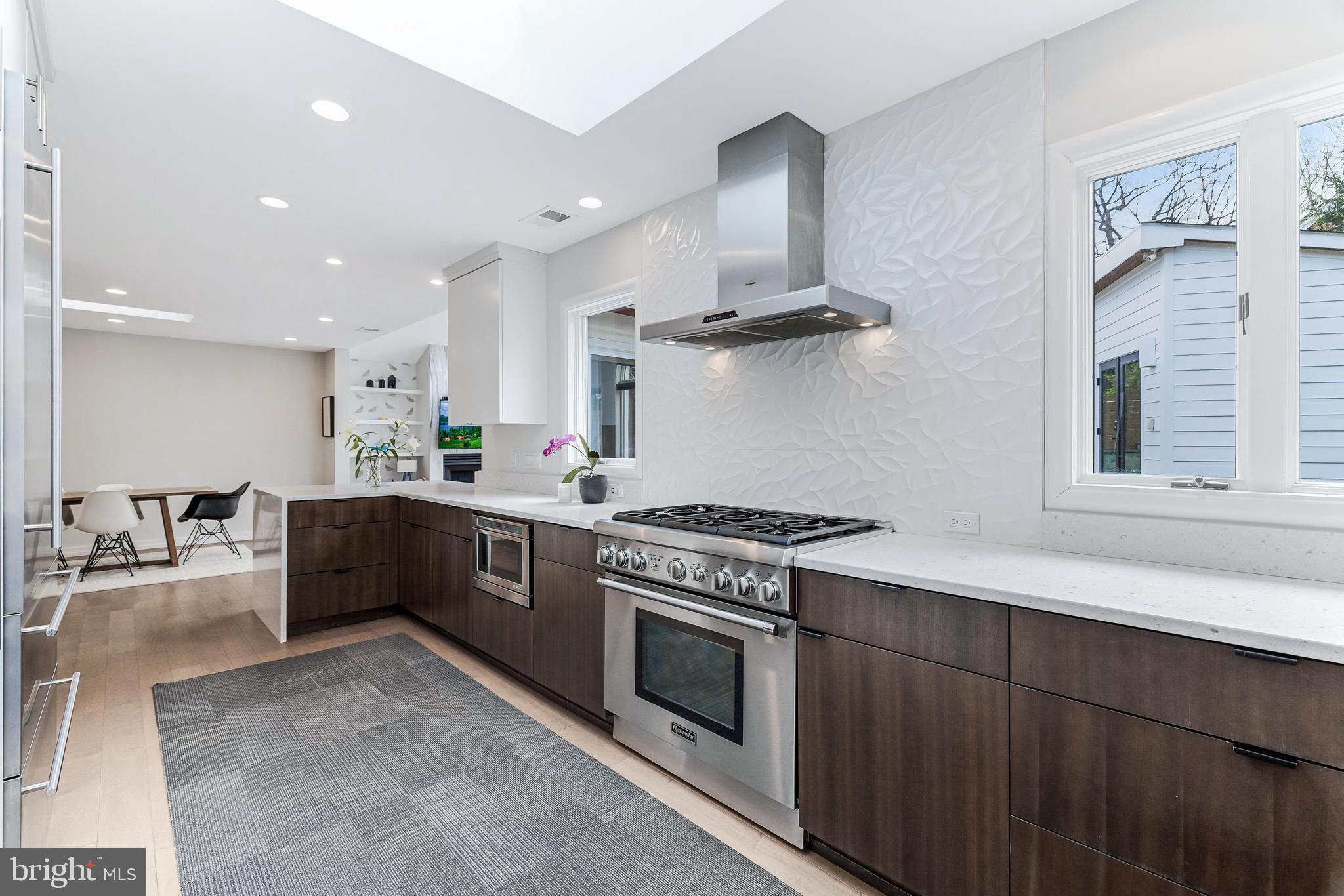 DOVER BALMORAL RIVERWOOD - Residential