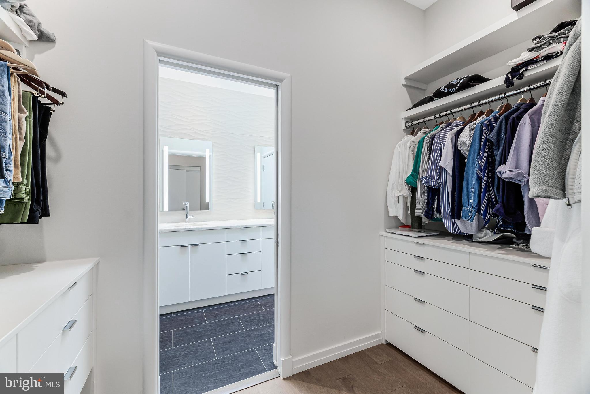 DOVER BALMORAL RIVERWOOD - Residential