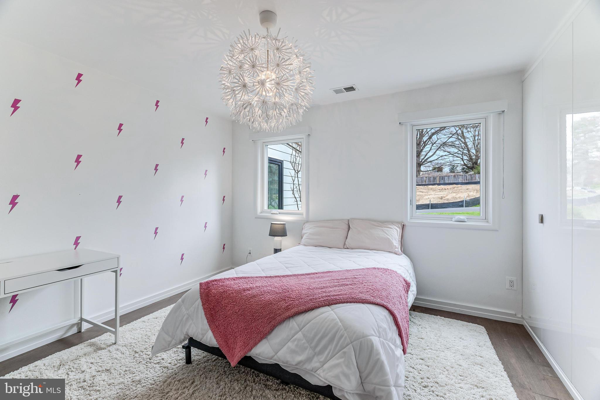 DOVER BALMORAL RIVERWOOD - Residential