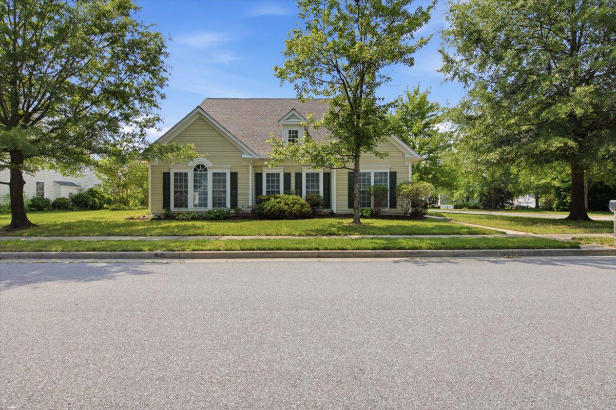 EASTON CLUB EAST - Residential