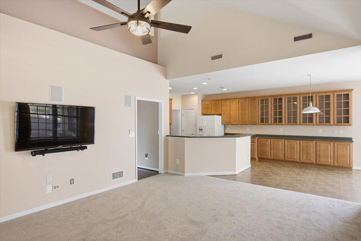 EASTON CLUB EAST - Residential