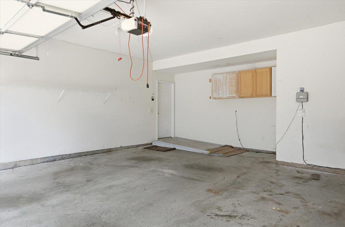 EASTON CLUB EAST - Residential
