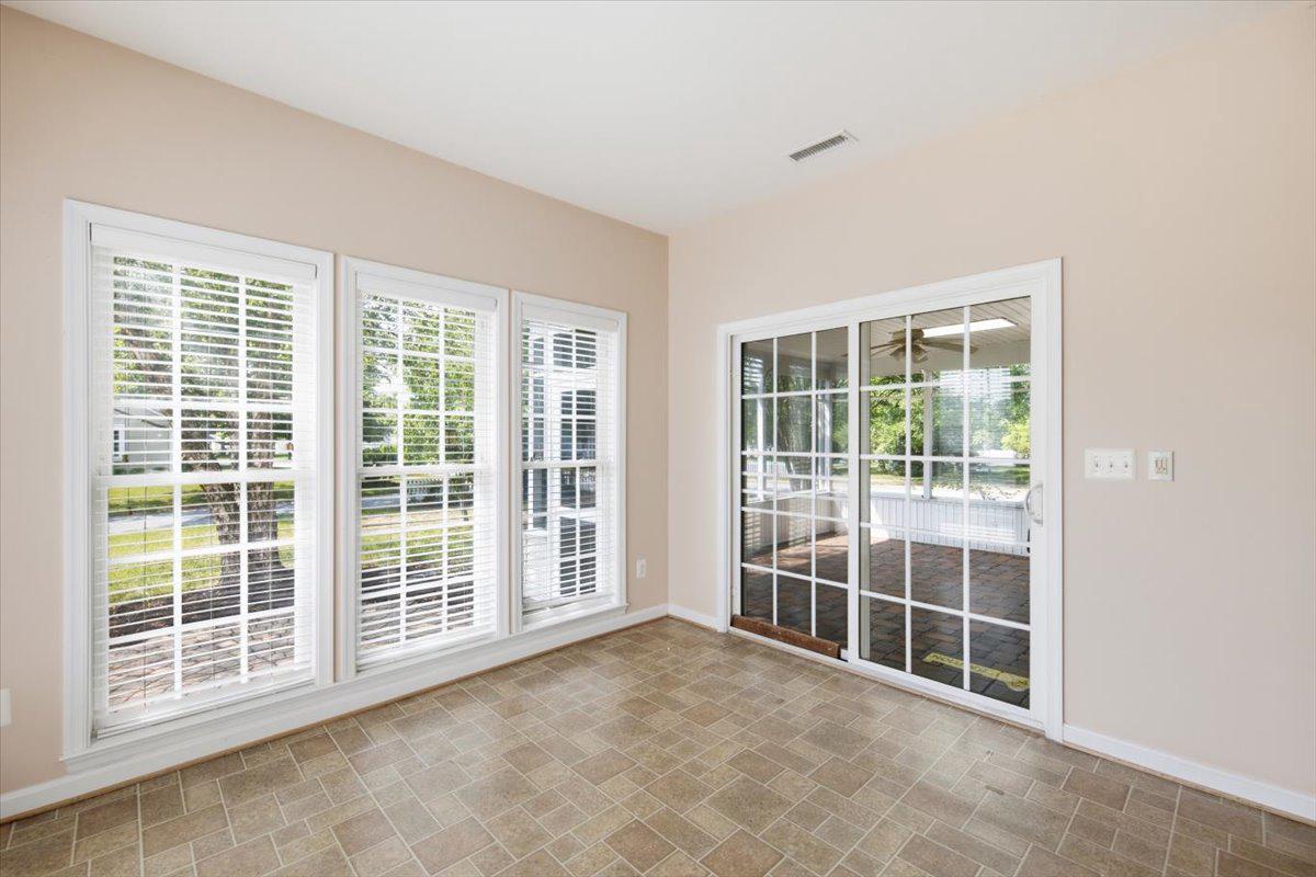 EASTON CLUB EAST - Residential