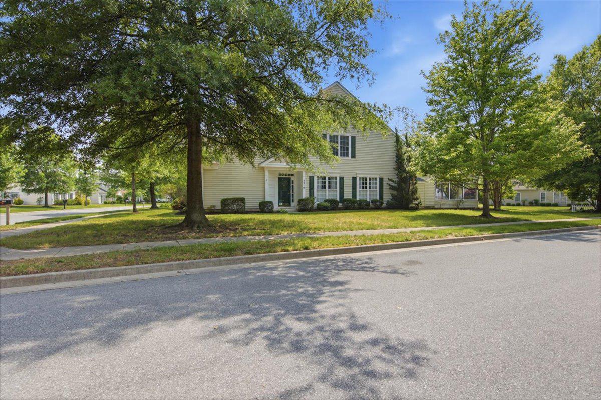 EASTON CLUB EAST - Residential