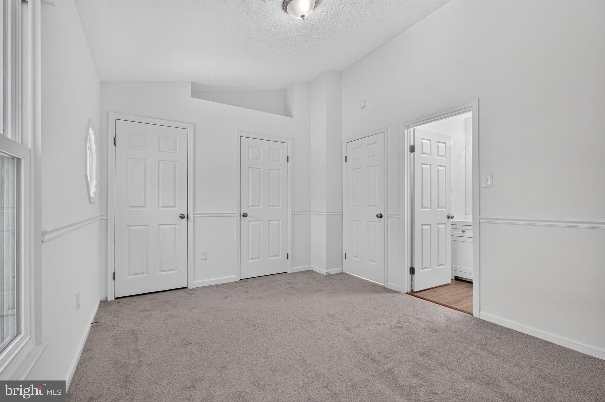 GUNNERS LAKE VILLAGE - Residential