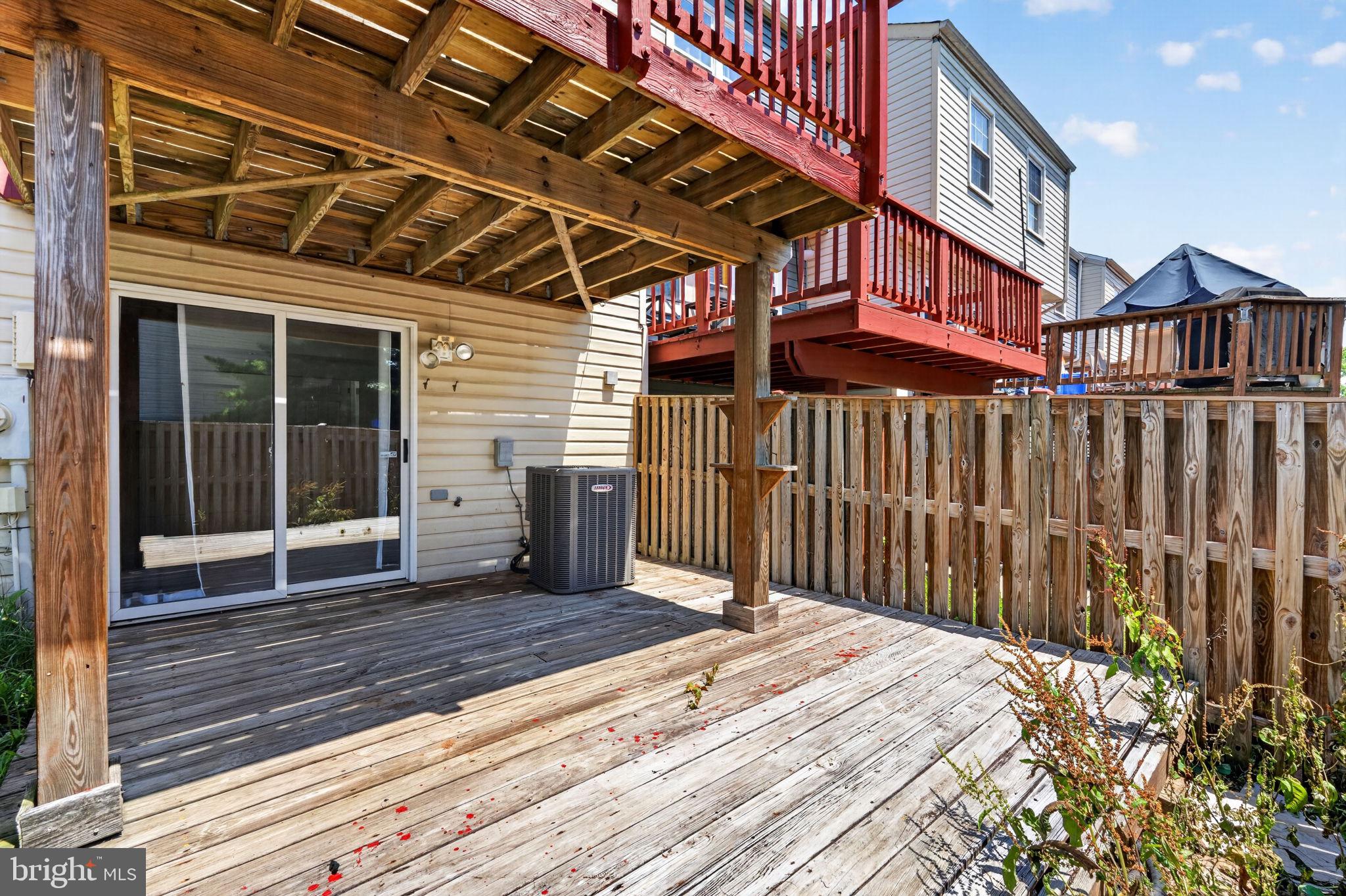GUNNERS LAKE VILLAGE - Residential