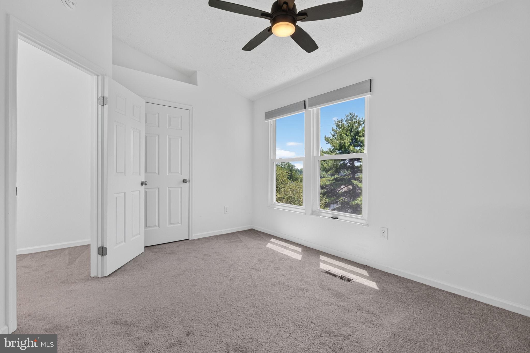 GUNNERS LAKE VILLAGE - Residential