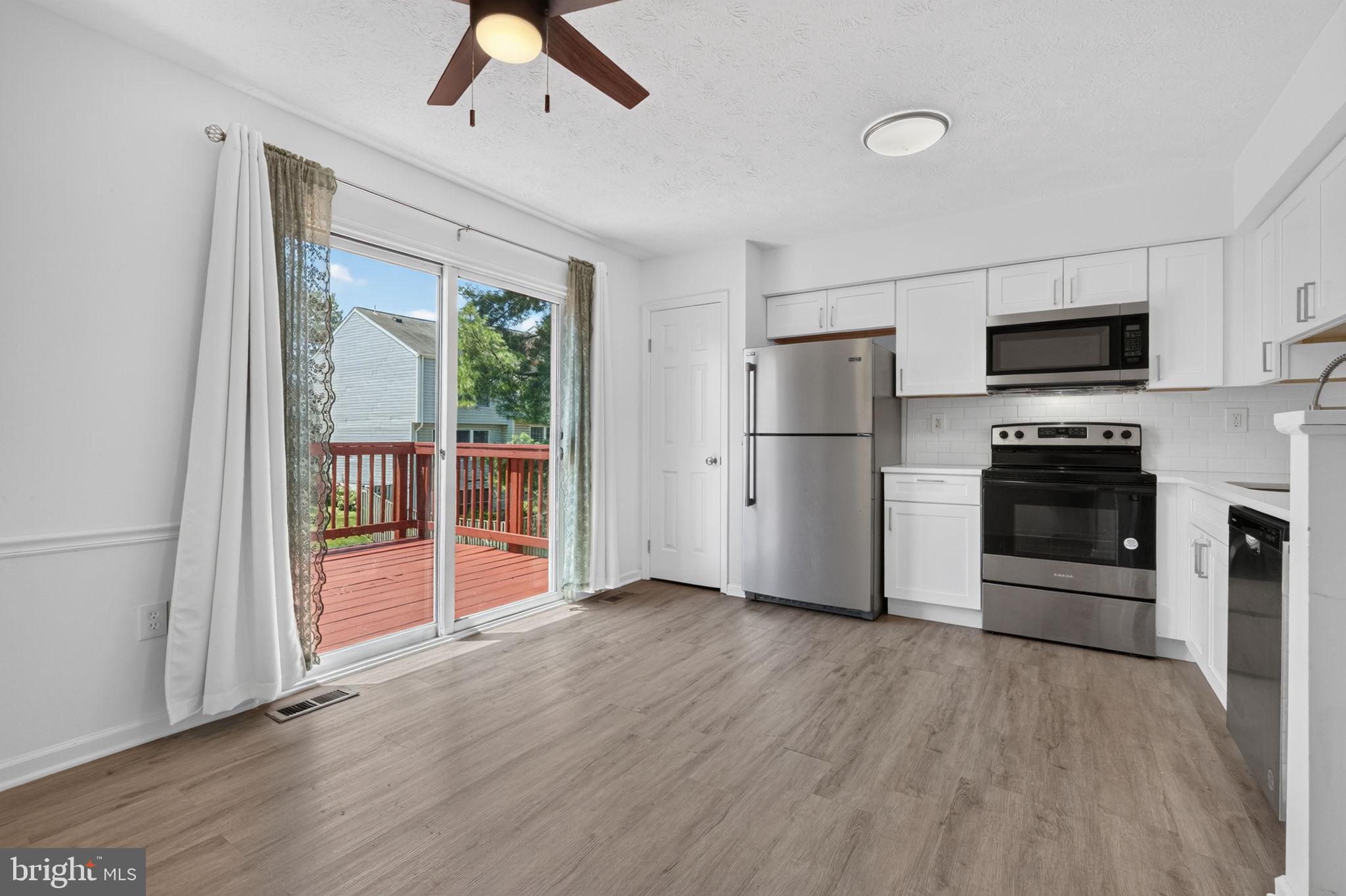 GUNNERS LAKE VILLAGE - Residential