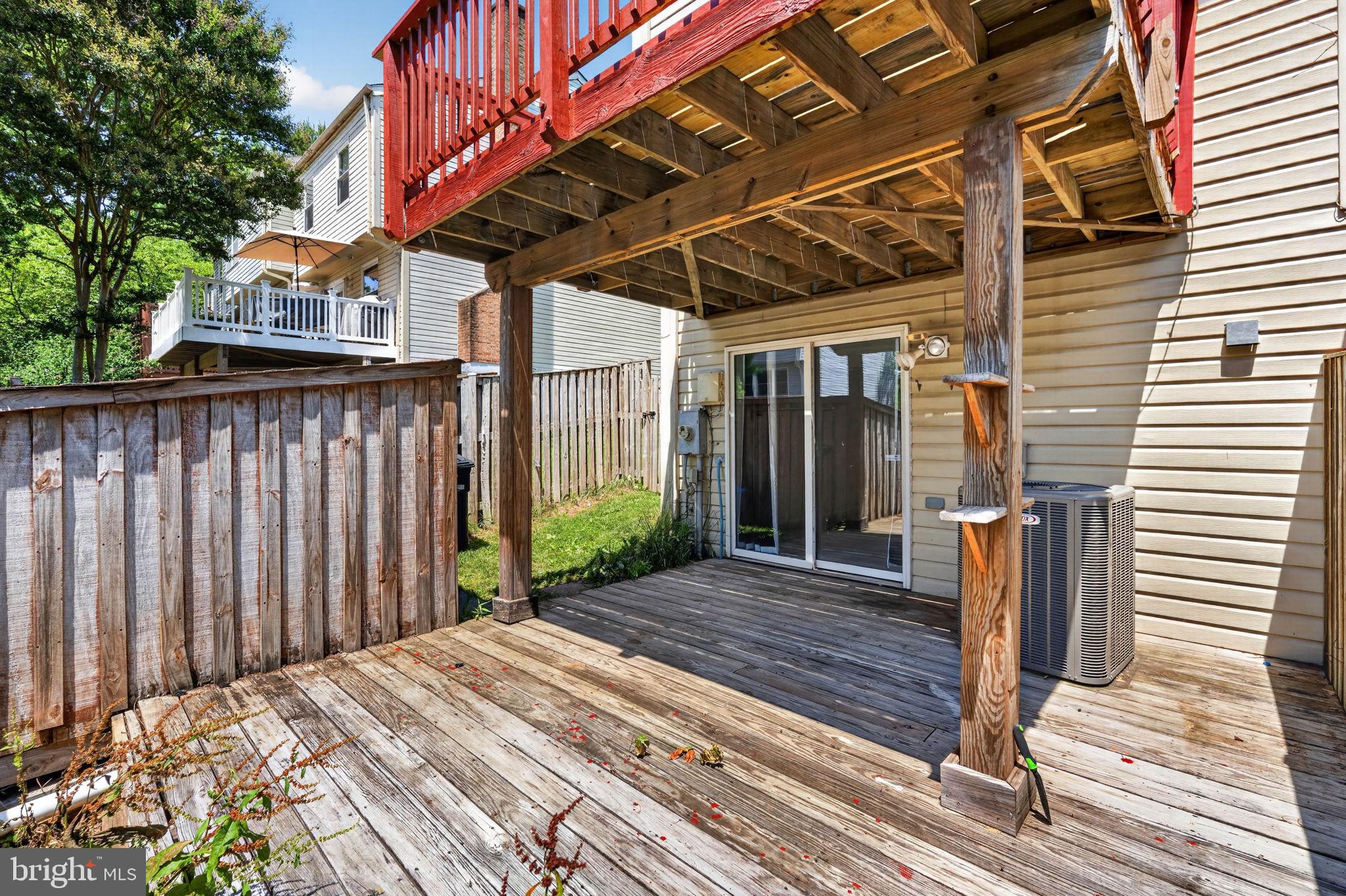 GUNNERS LAKE VILLAGE - Residential