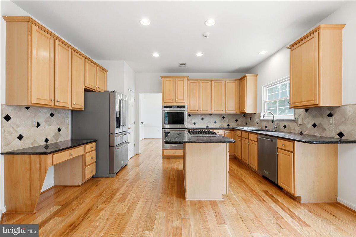 EXETER HILLS - Residential