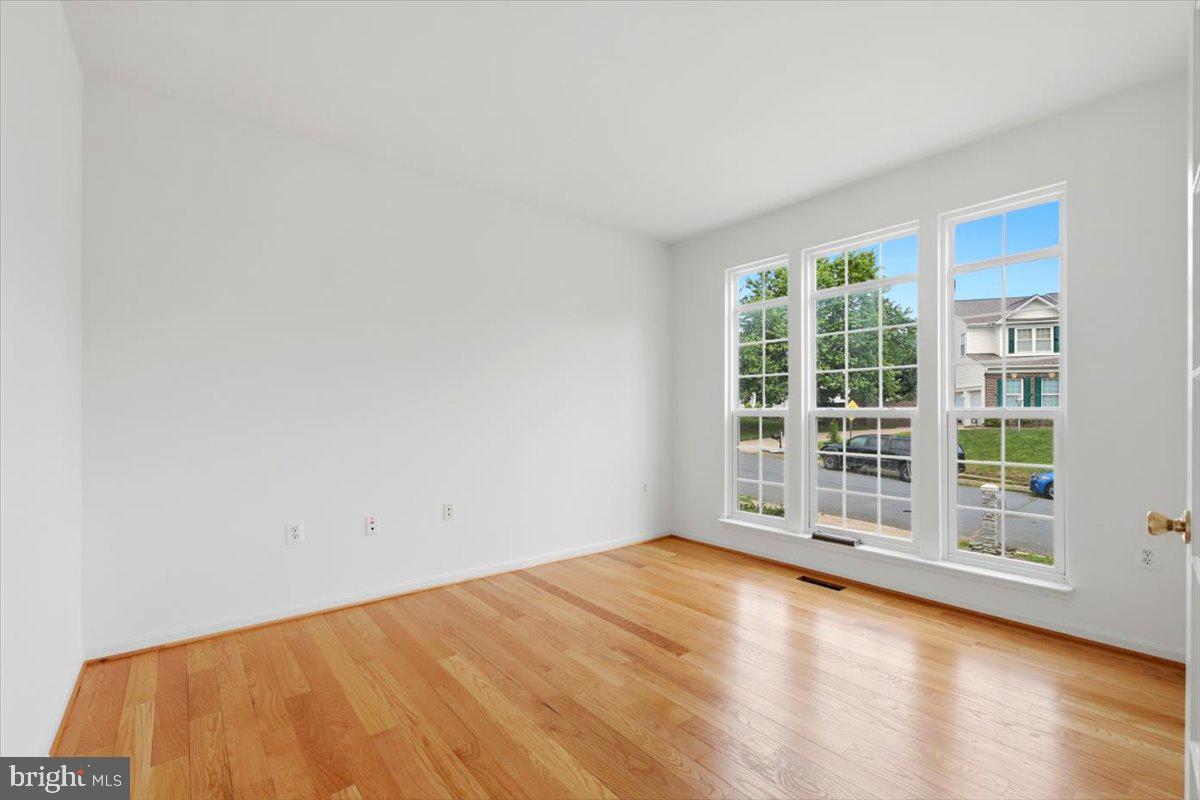 EXETER HILLS - Residential