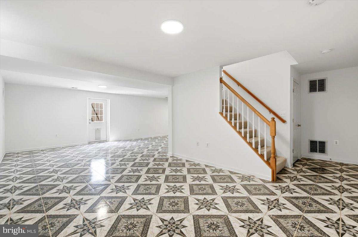 EXETER HILLS - Residential