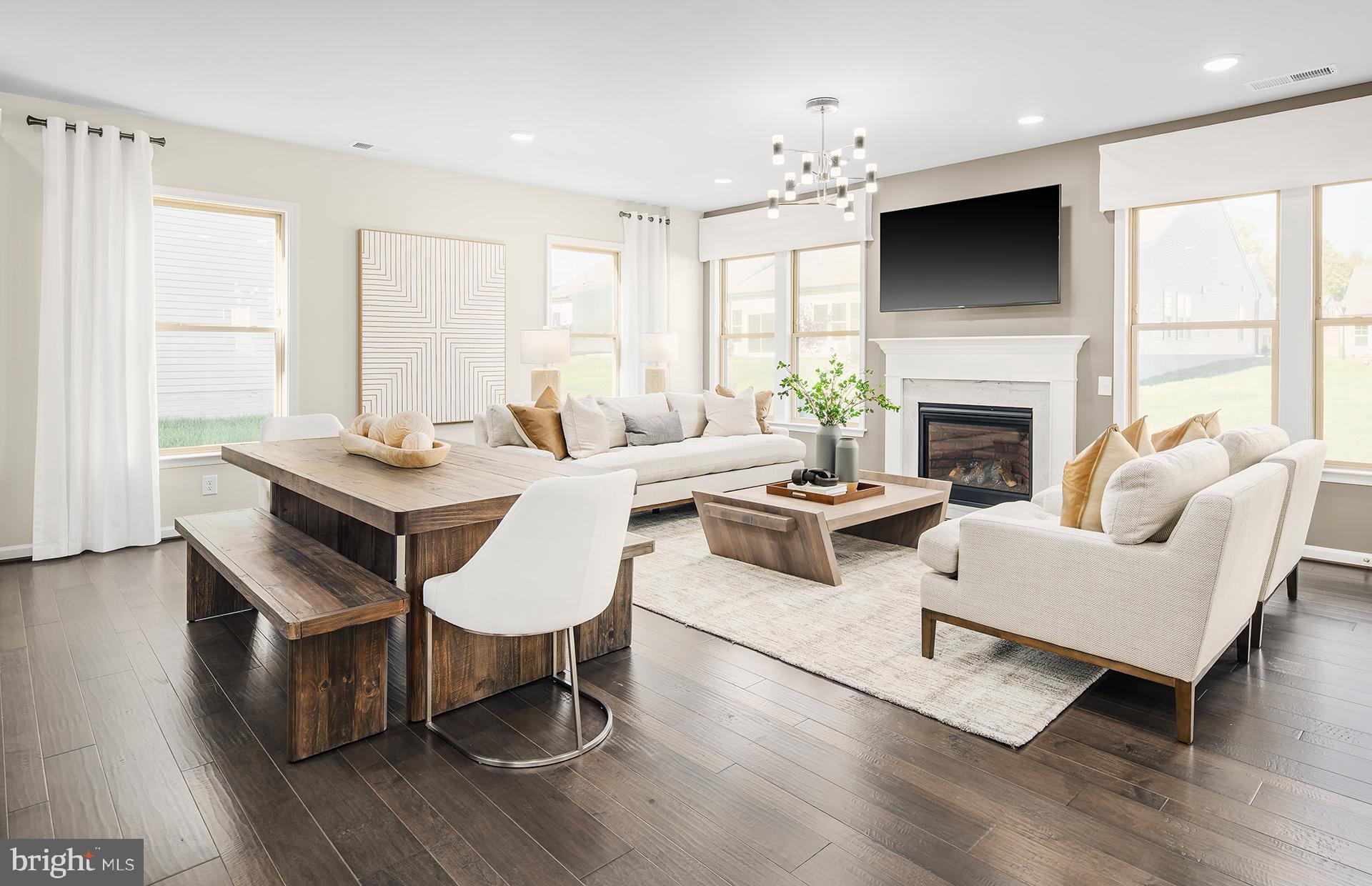 MONTEBELLO - Residential