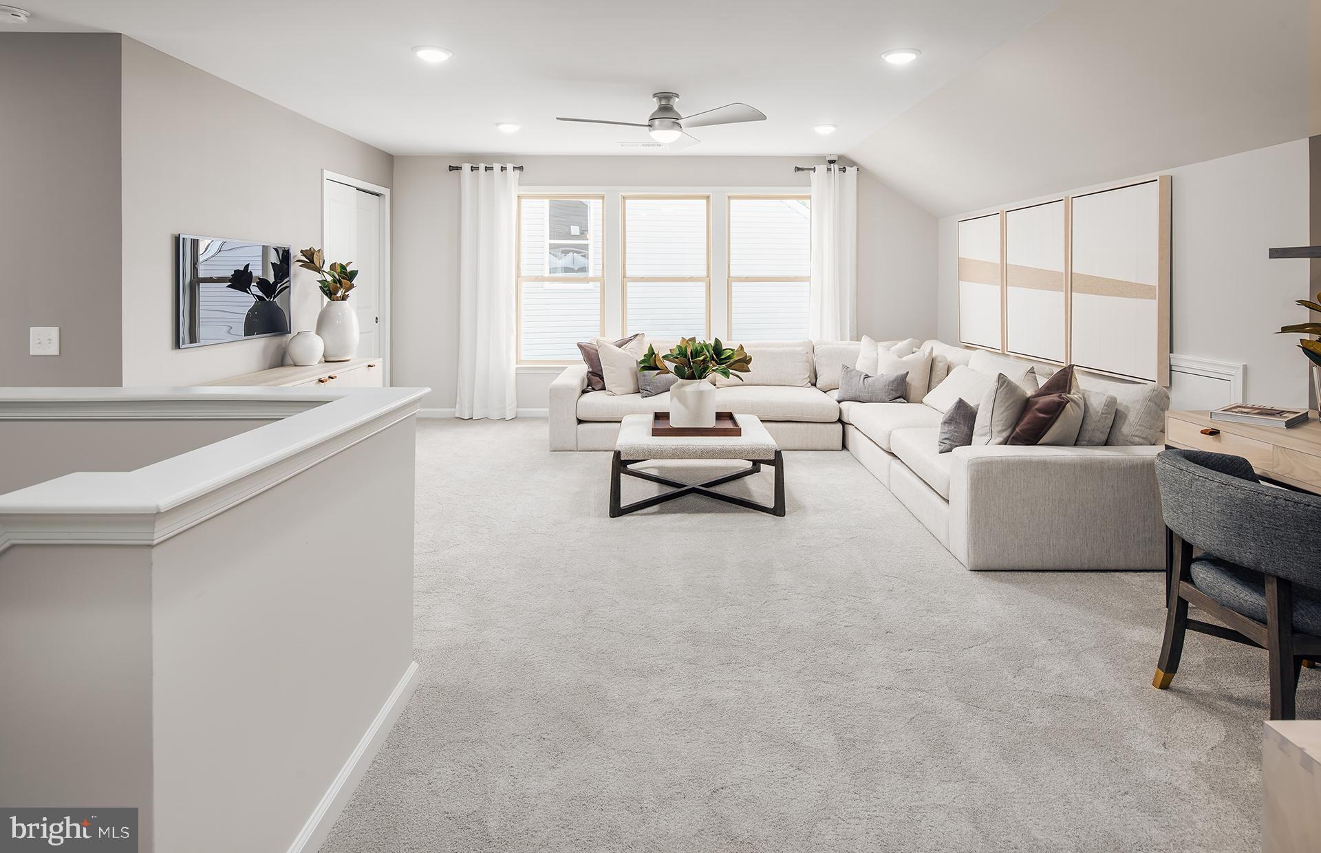 MONTEBELLO - Residential