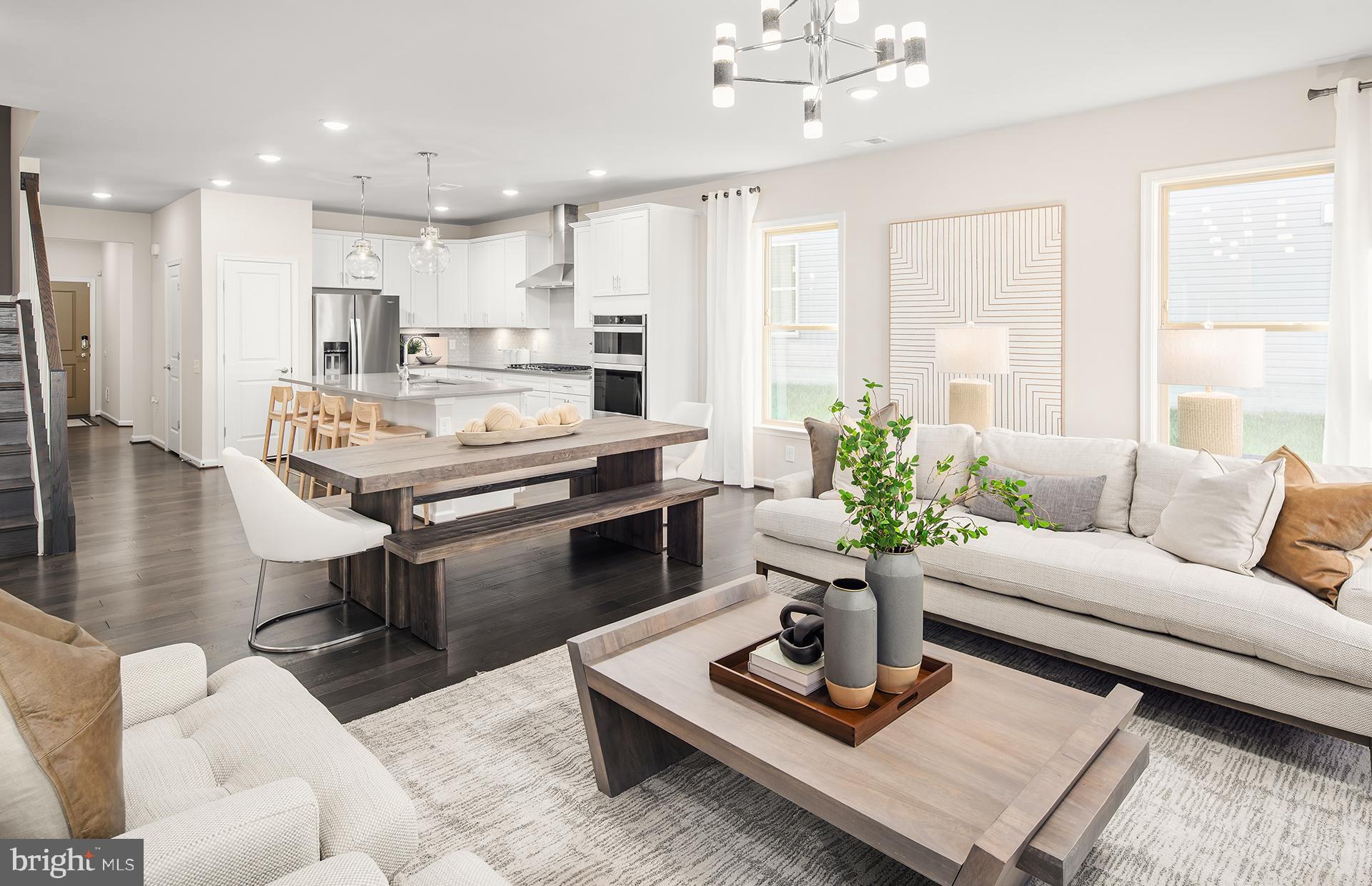 MONTEBELLO - Residential