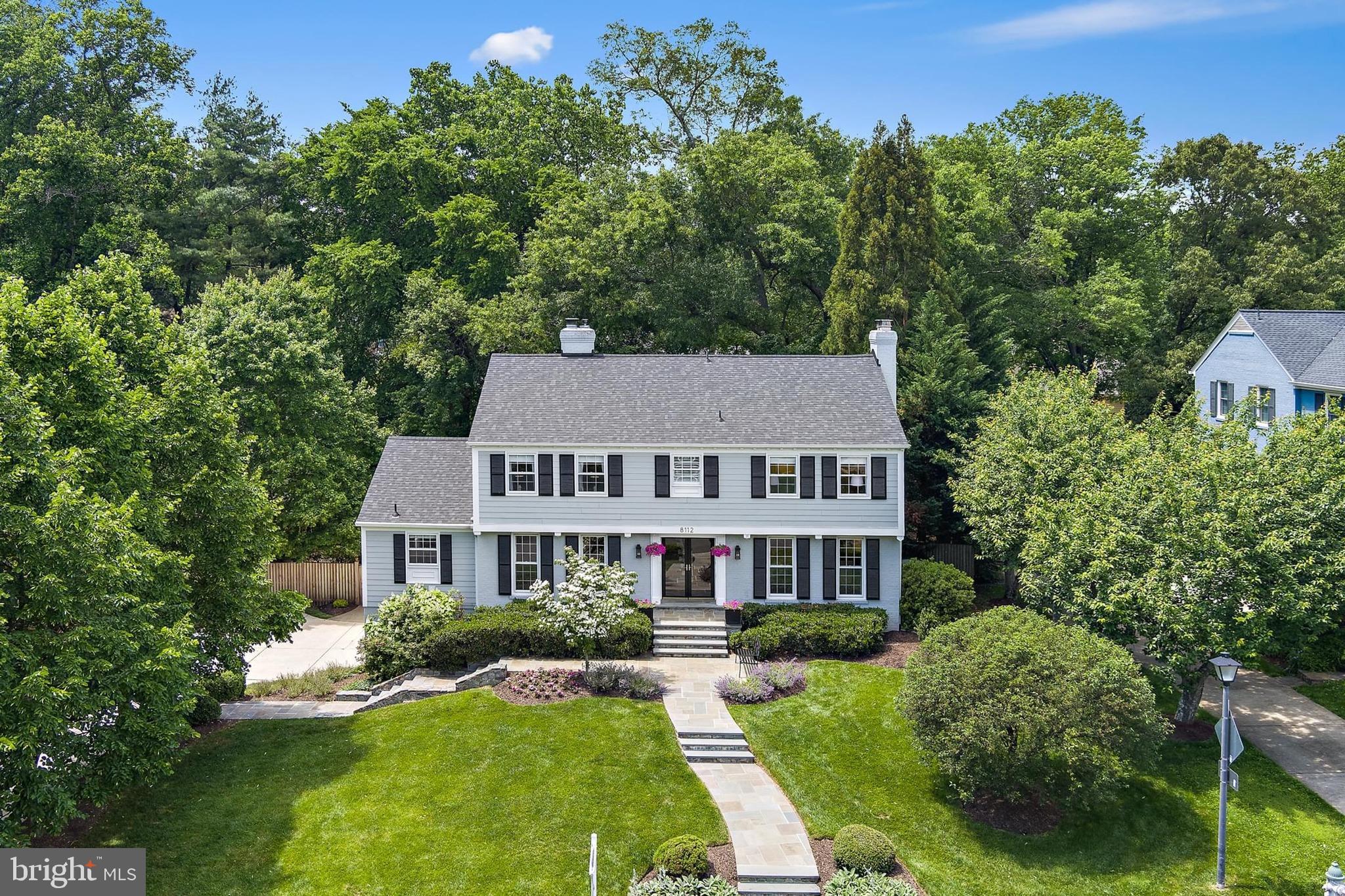 RIVER FALLS - Residential