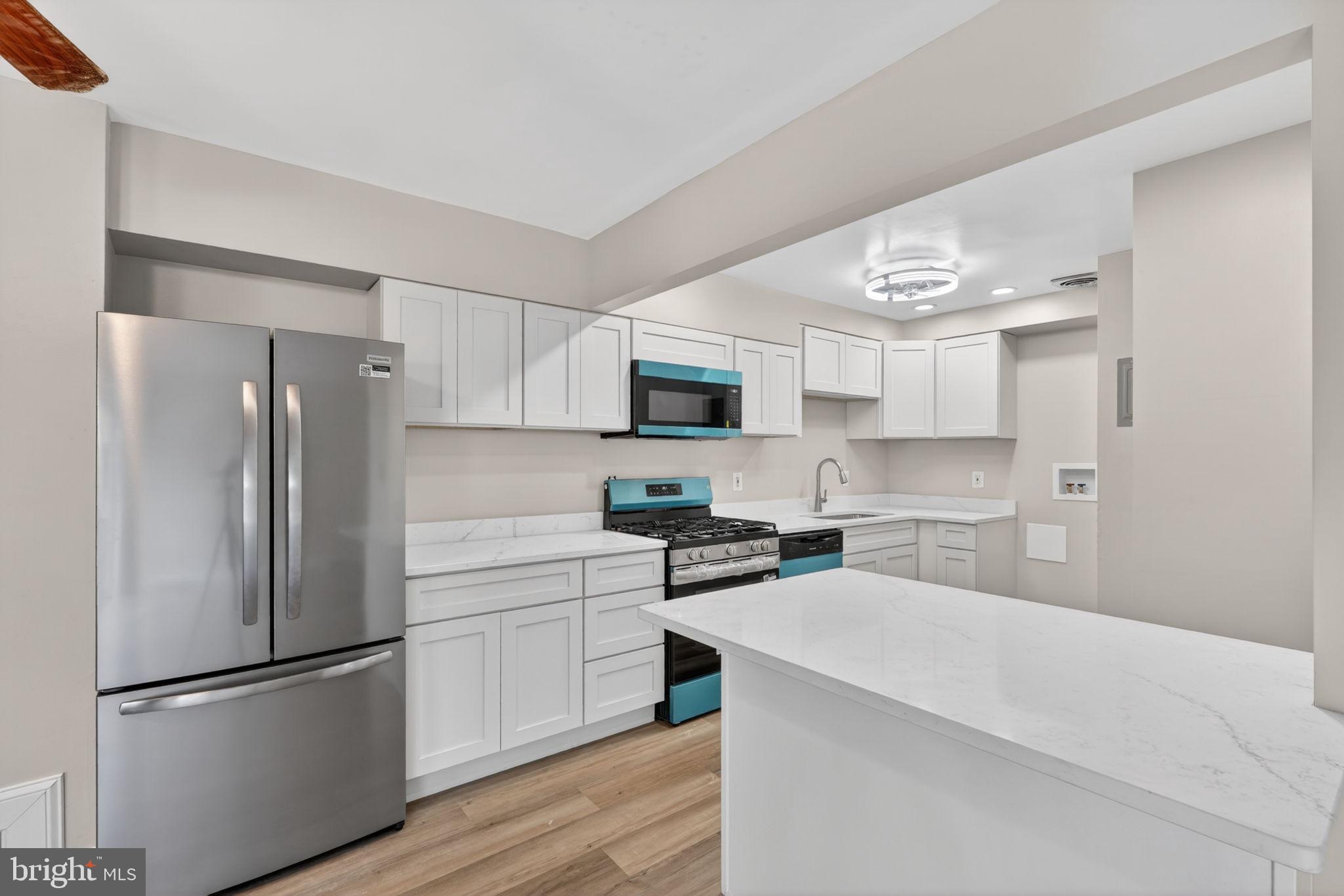 BRADBURY PARK - Residential