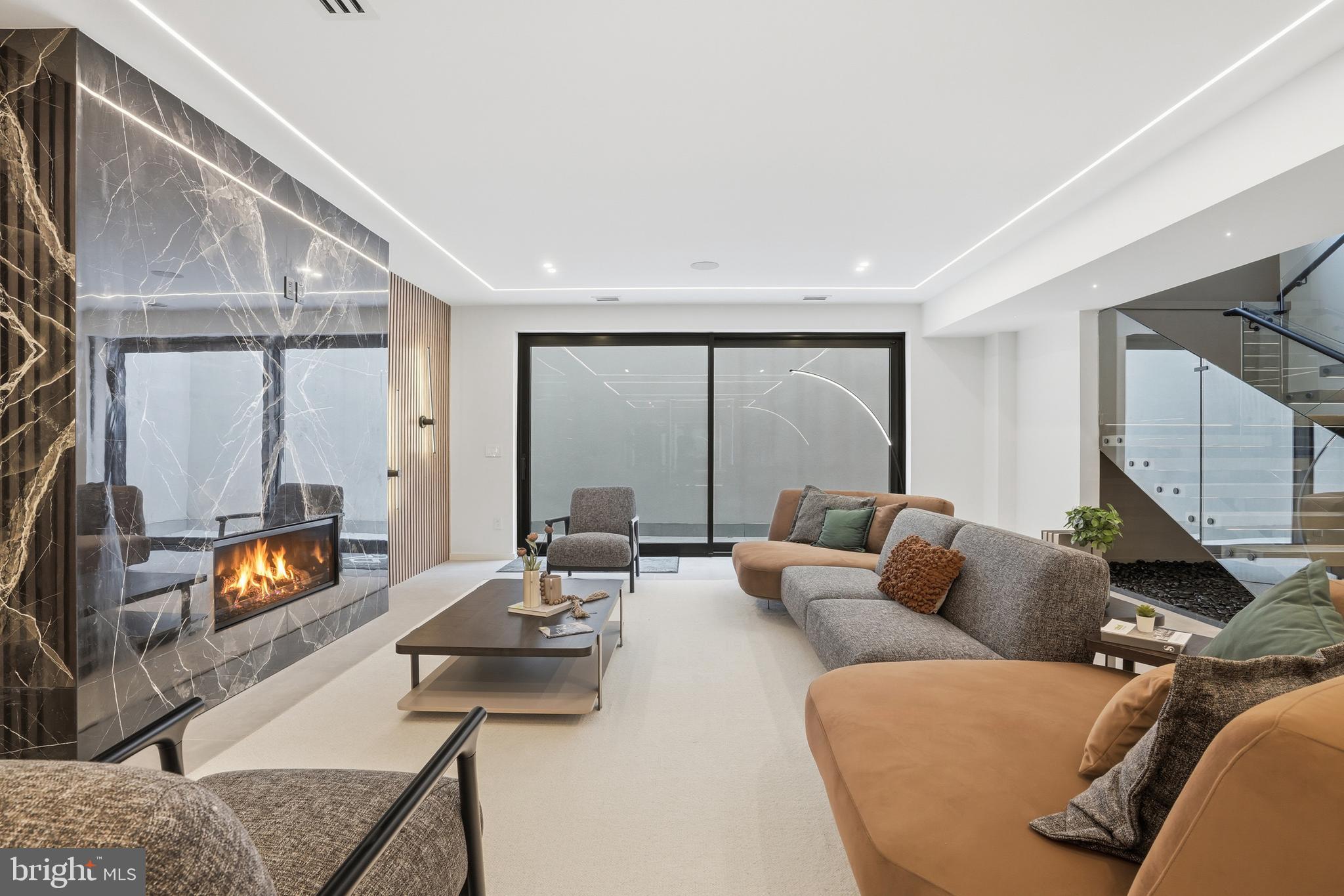 WRENNWOOD - Residential